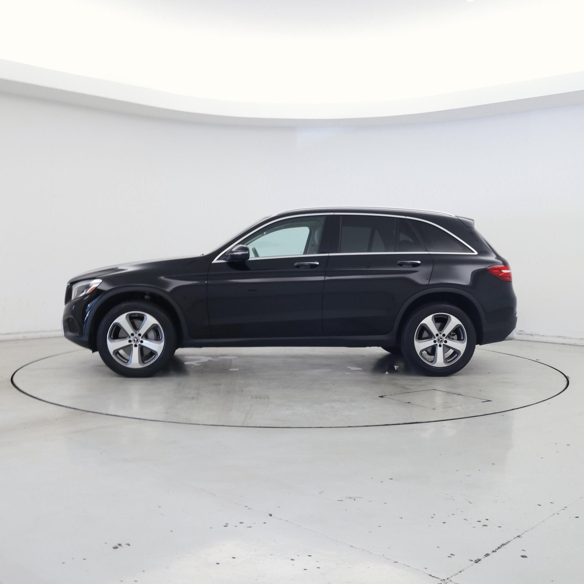 Thumbnail: 2019 Mercedes-Benz GLC - 3
