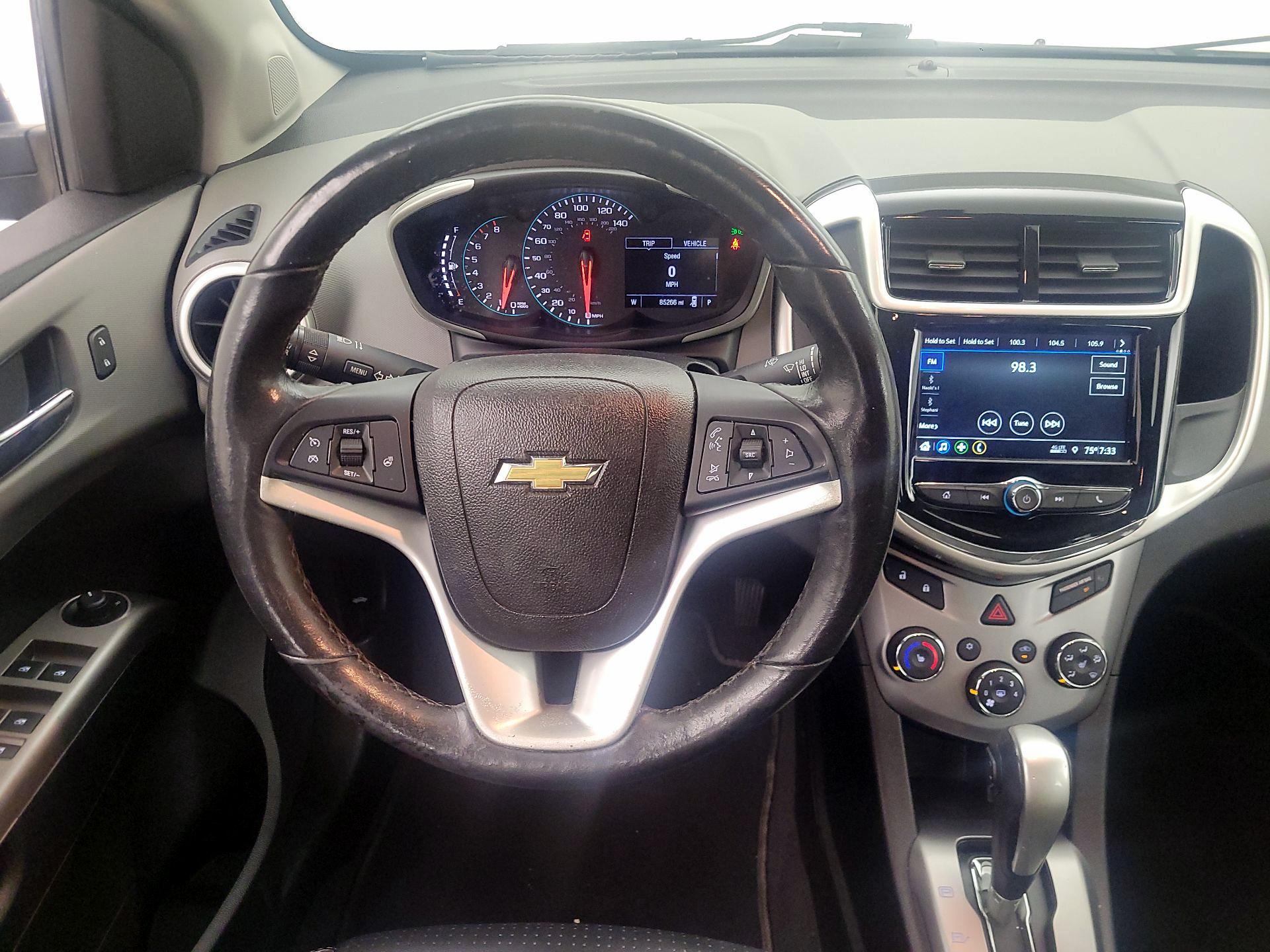 Thumbnail: 2019 Chevrolet Sonic - 10