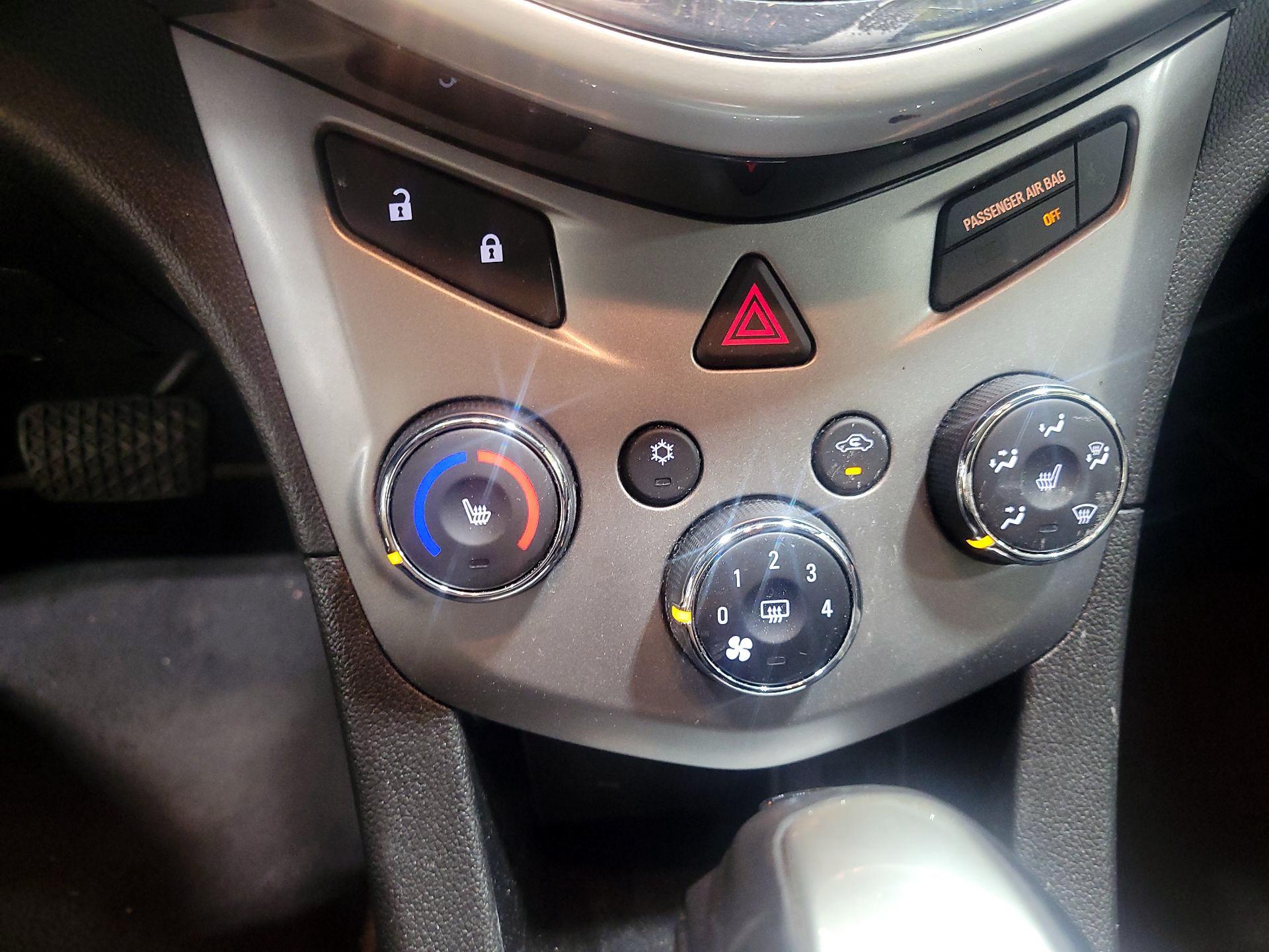 Thumbnail: 2019 Chevrolet Sonic - 15