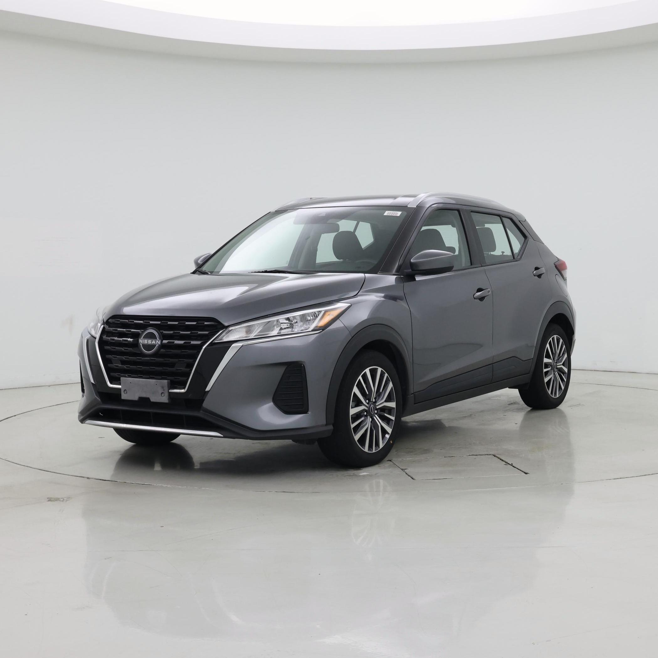 Thumbnail: 2023 Nissan Kicks - 4
