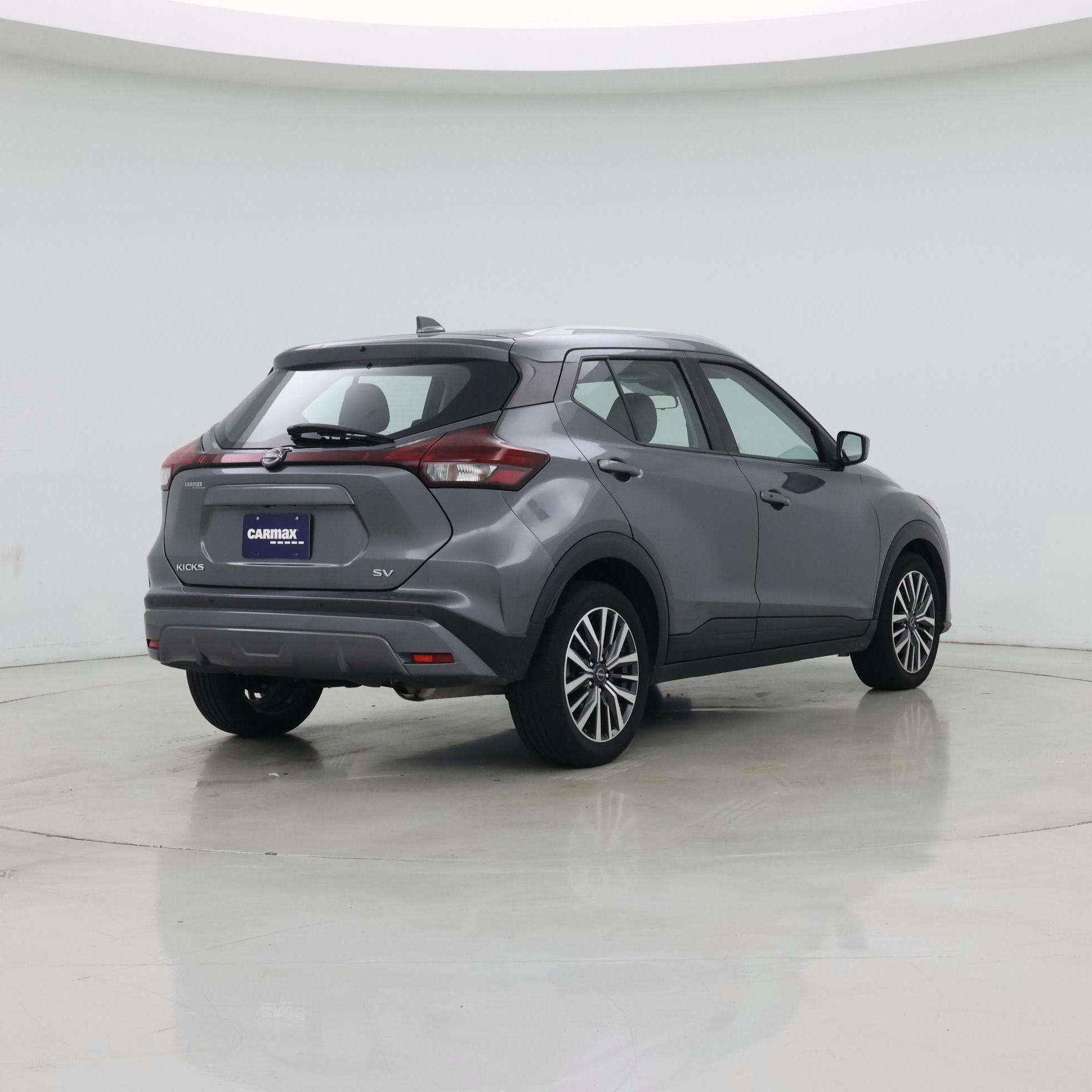 Thumbnail: 2023 Nissan Kicks - 8