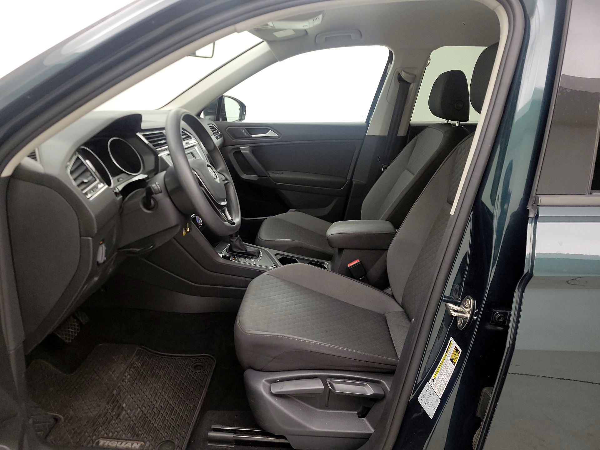 Thumbnail: 2019 Volkswagen Tiguan - 11