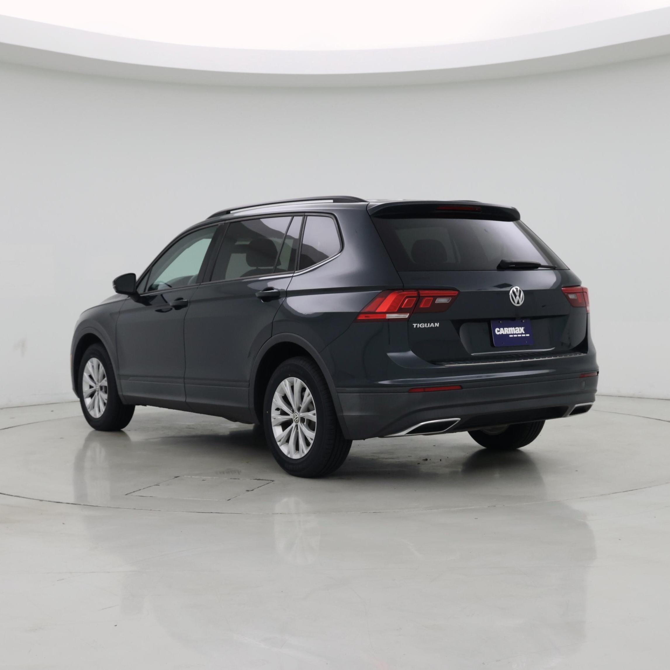 Thumbnail: 2019 Volkswagen Tiguan - 2