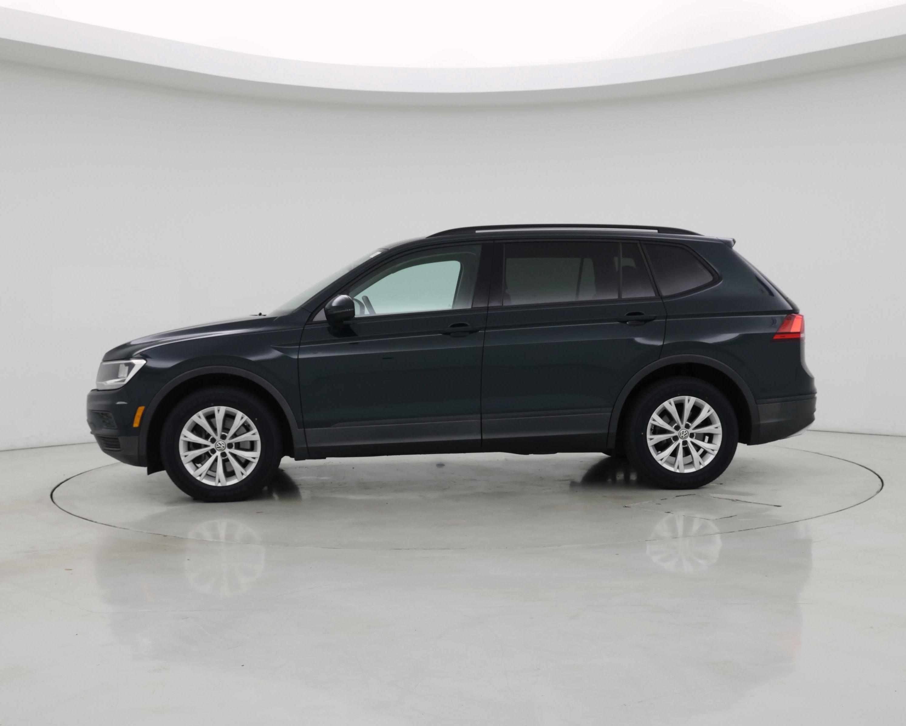 Thumbnail: 2019 Volkswagen Tiguan - 3