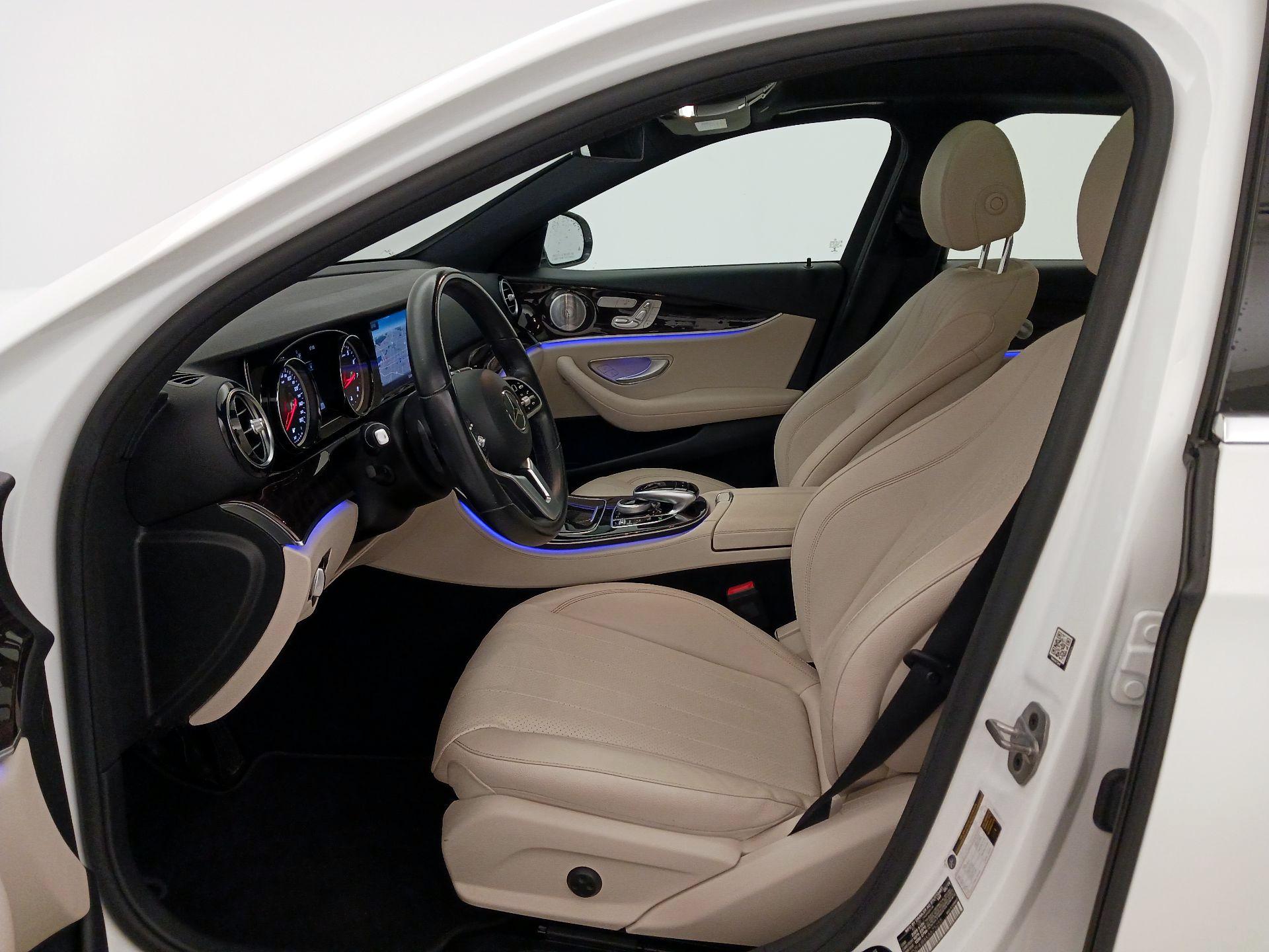 Thumbnail: 2019 Mercedes-Benz E-Class - 11