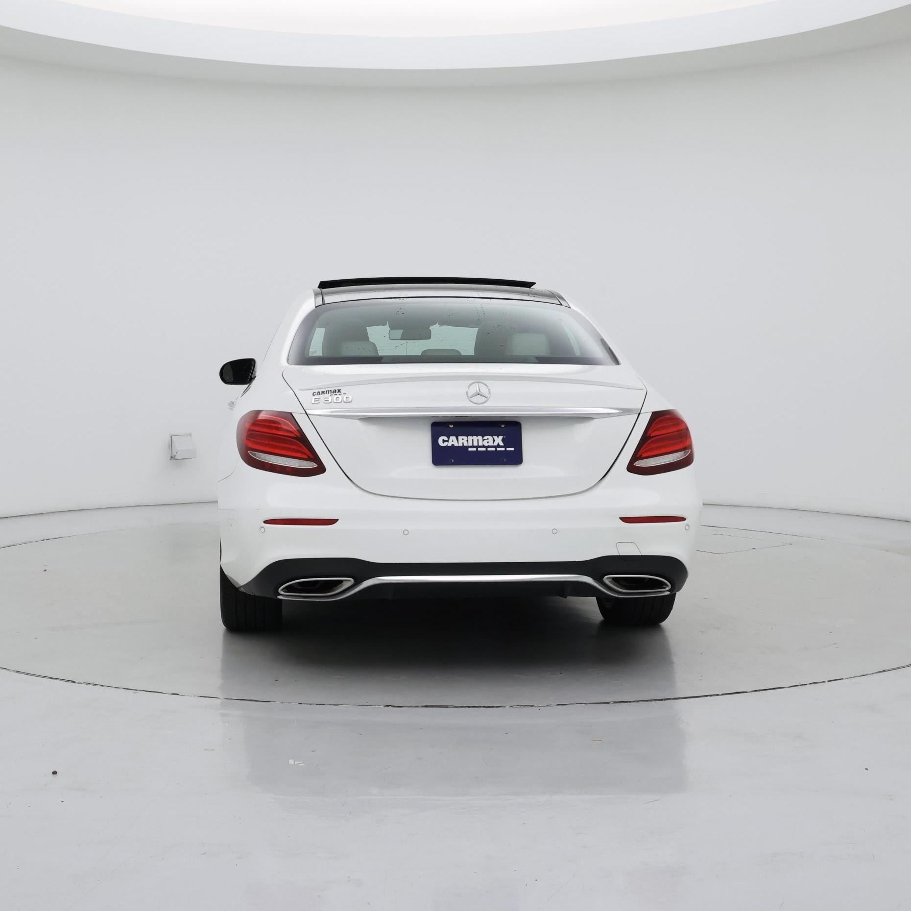 Thumbnail: 2019 Mercedes-Benz E-Class - 6