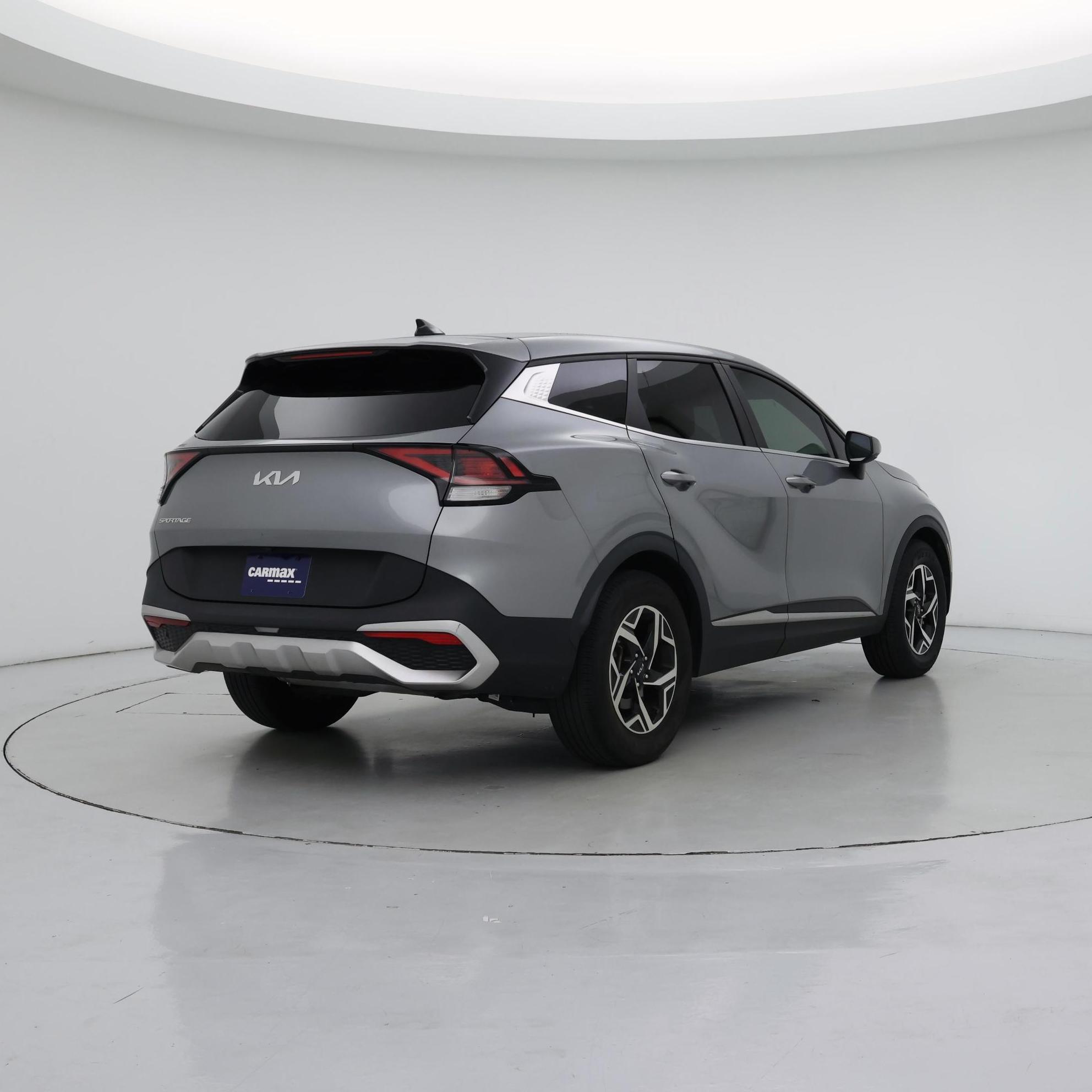 Thumbnail: 2023 Kia Sportage - 8