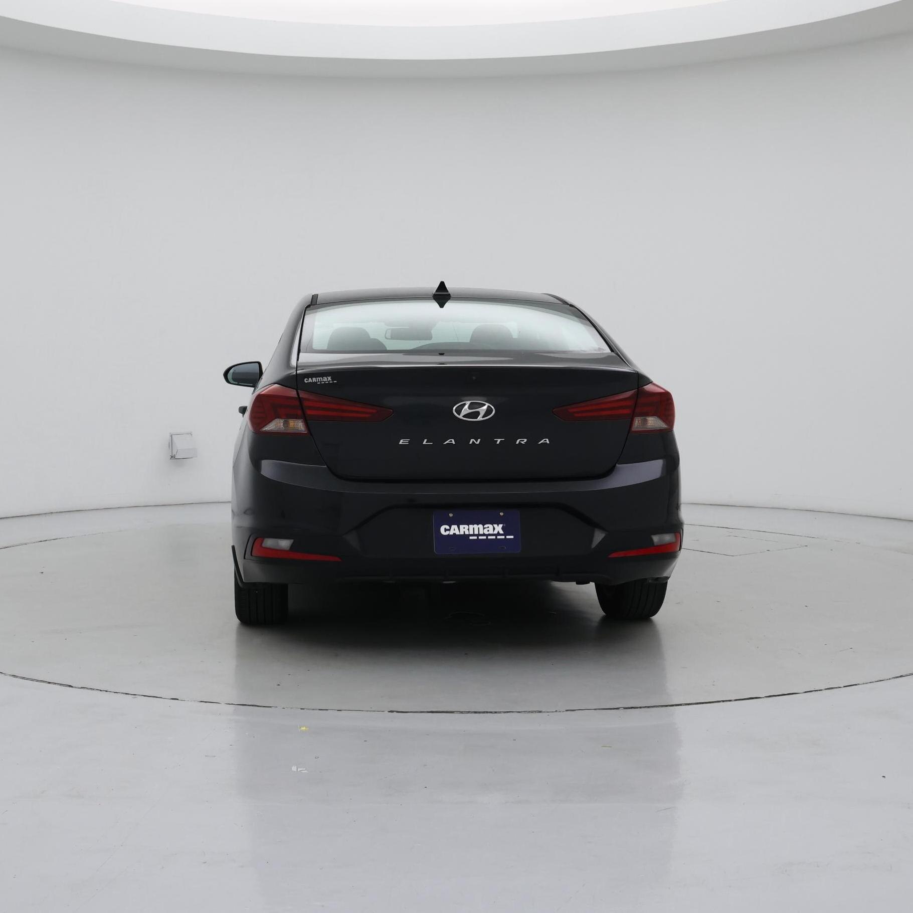 Thumbnail: 2019 Hyundai Elantra - 6