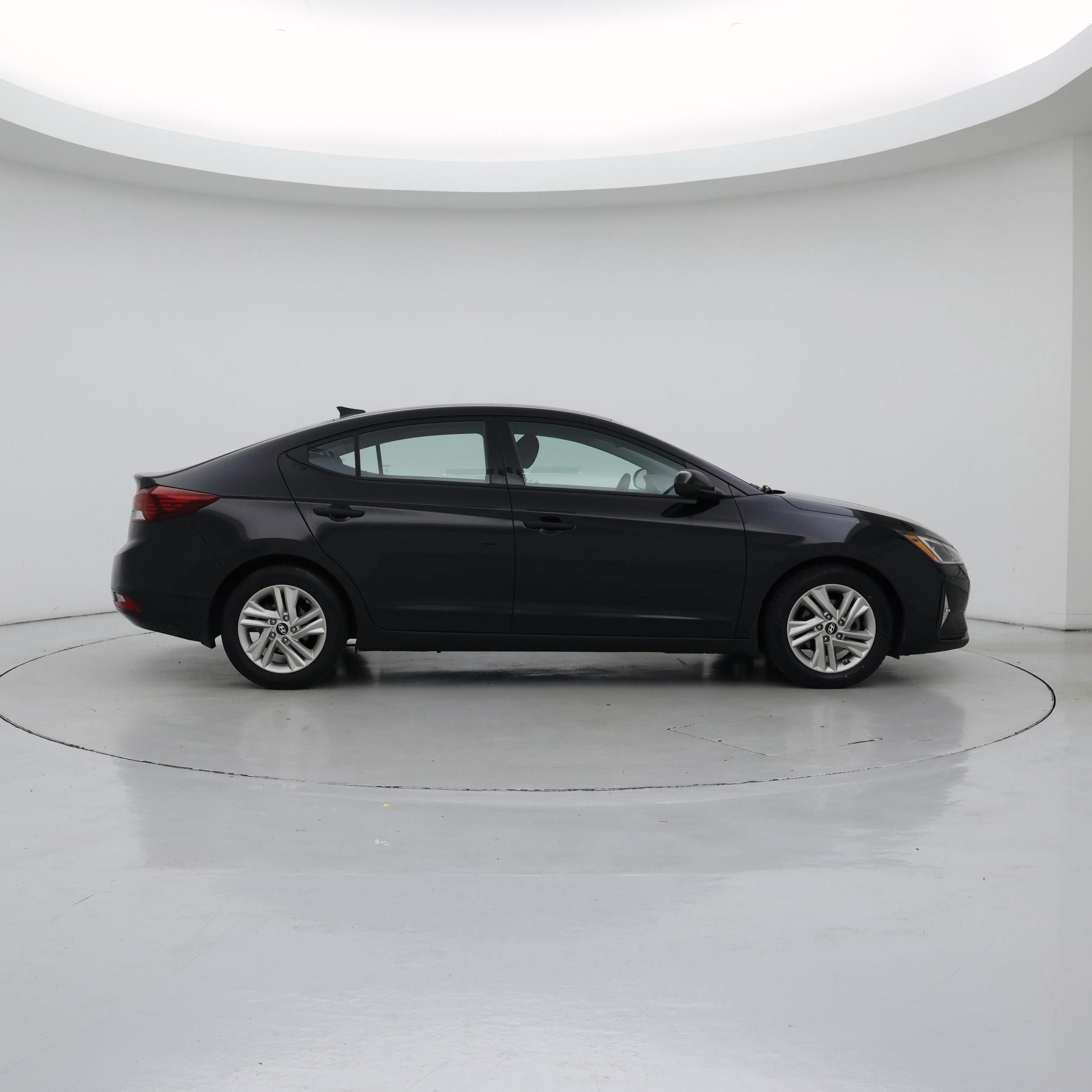 Thumbnail: 2019 Hyundai Elantra - 7