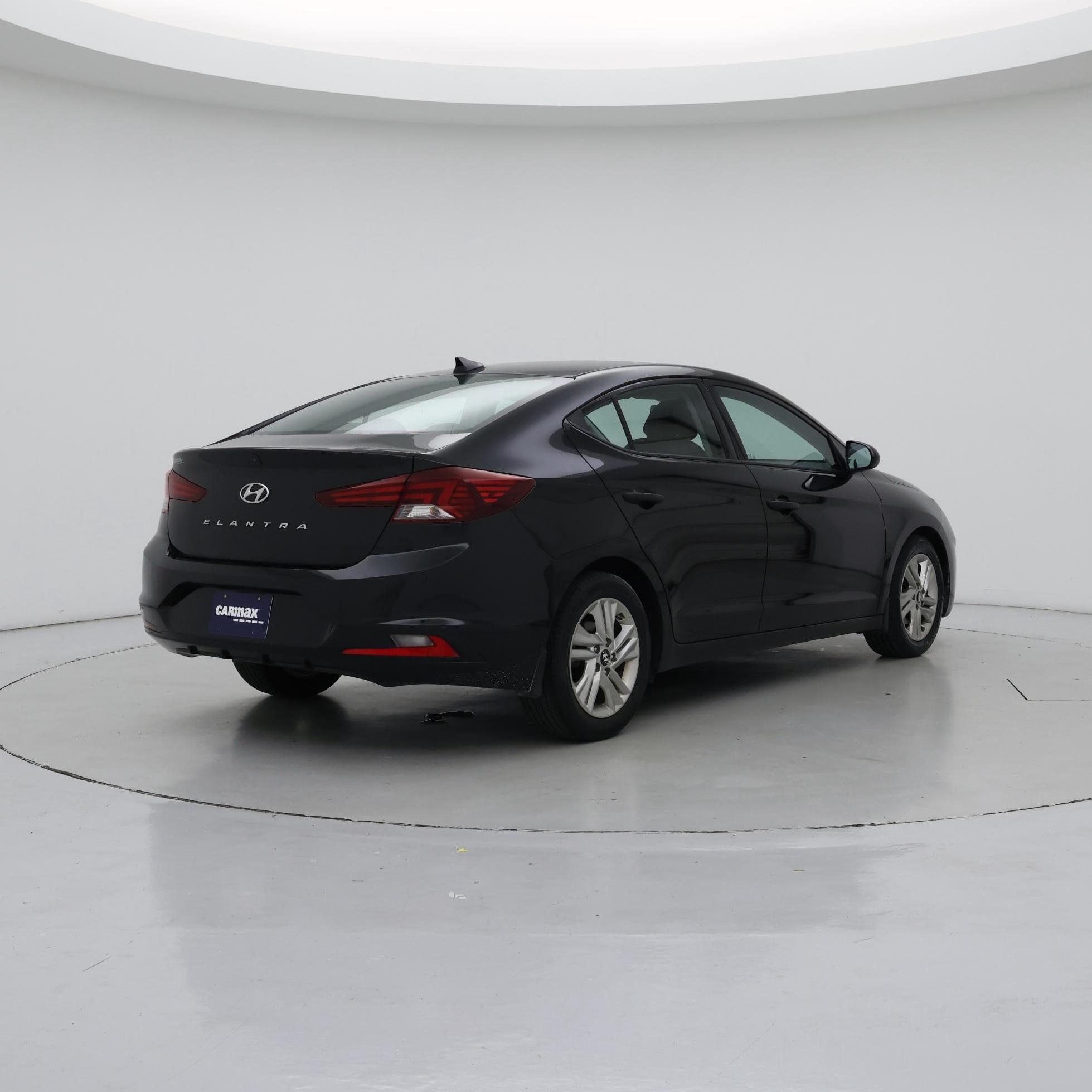 Thumbnail: 2019 Hyundai Elantra - 8