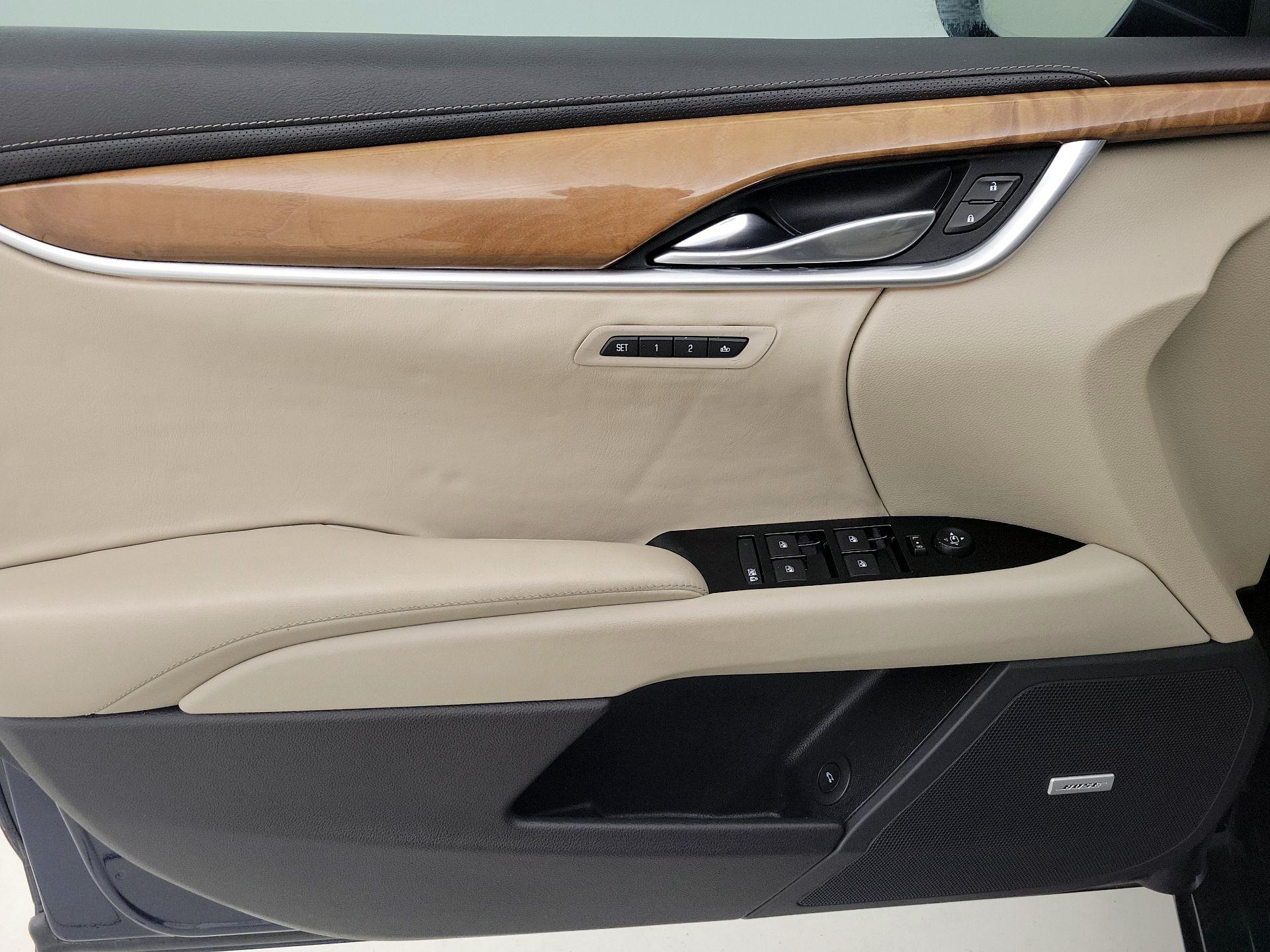 Thumbnail: 2019 Cadillac XTS - 12