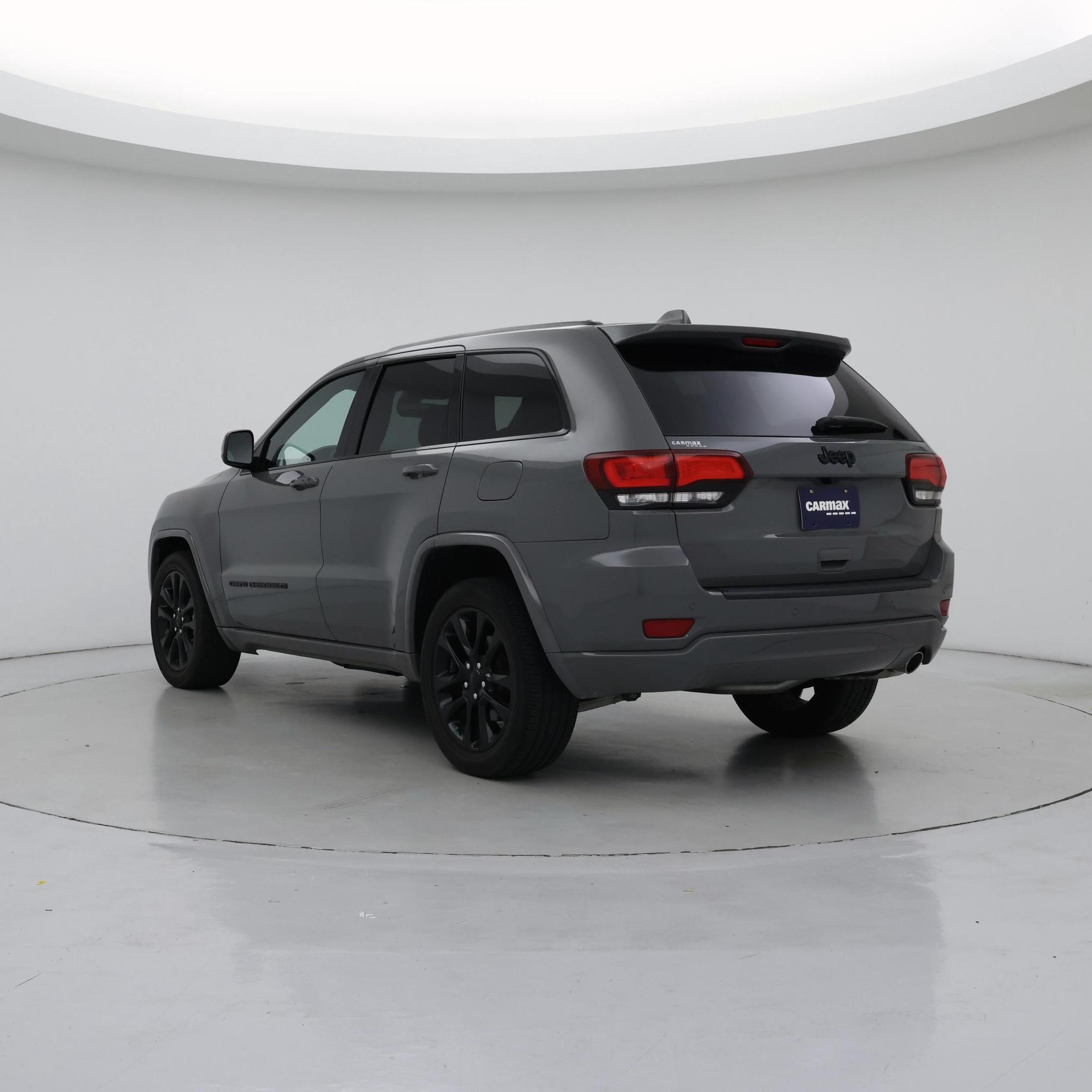 Thumbnail: 2022 Jeep Grand Cherokee - 2