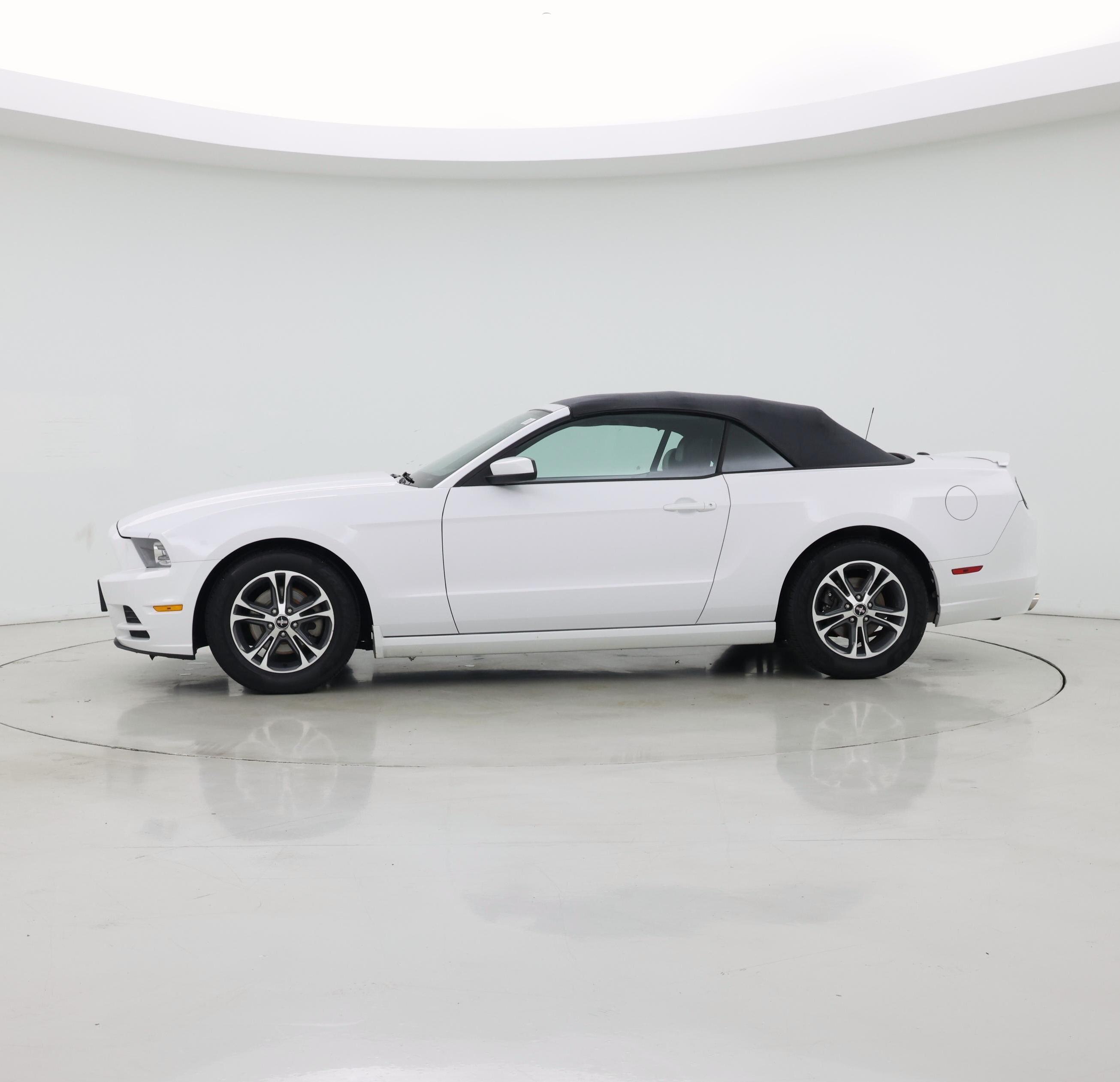 Thumbnail: 2014 Ford Mustang - 3