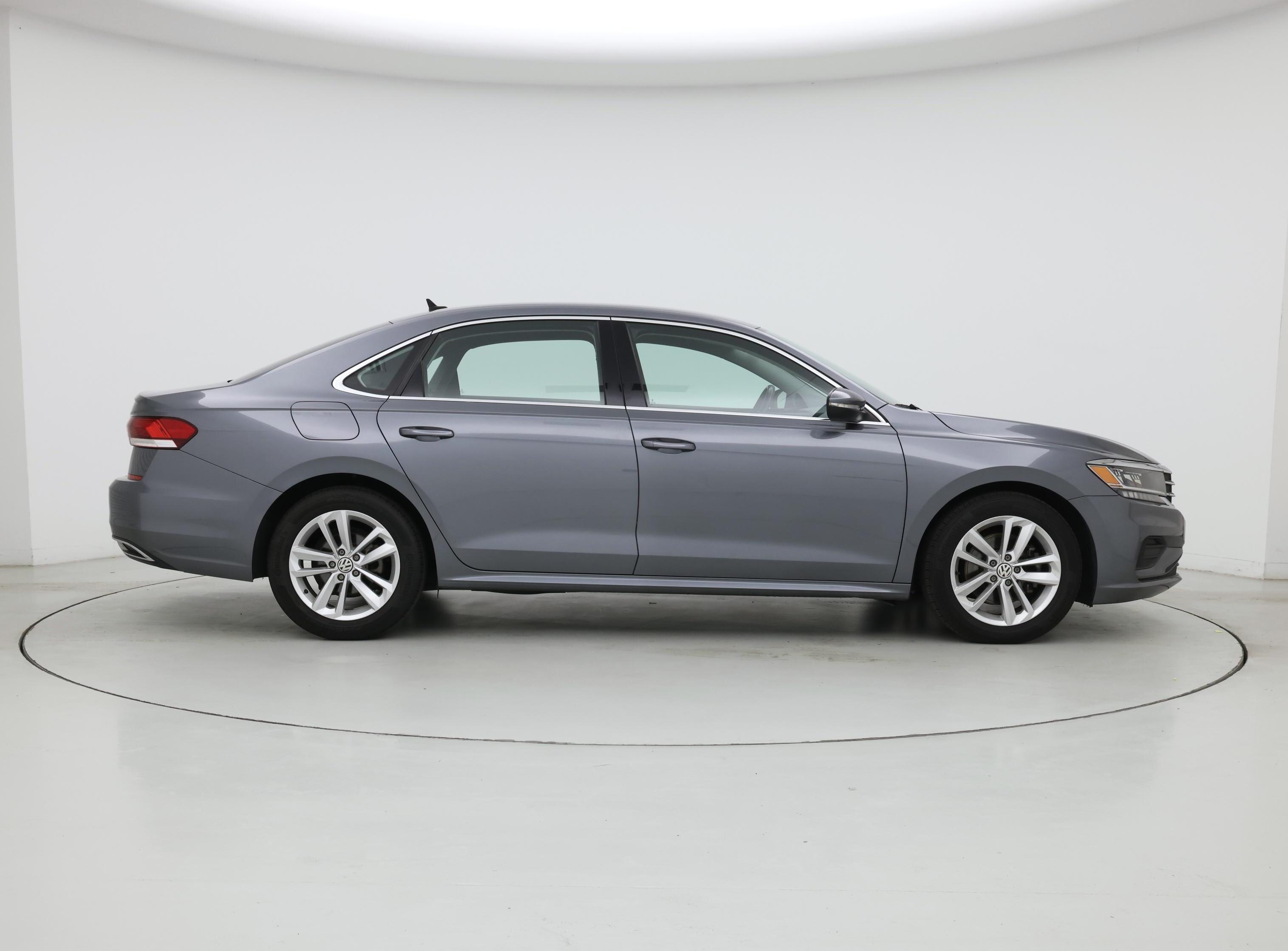 Thumbnail: 2020 Volkswagen Passat - 7