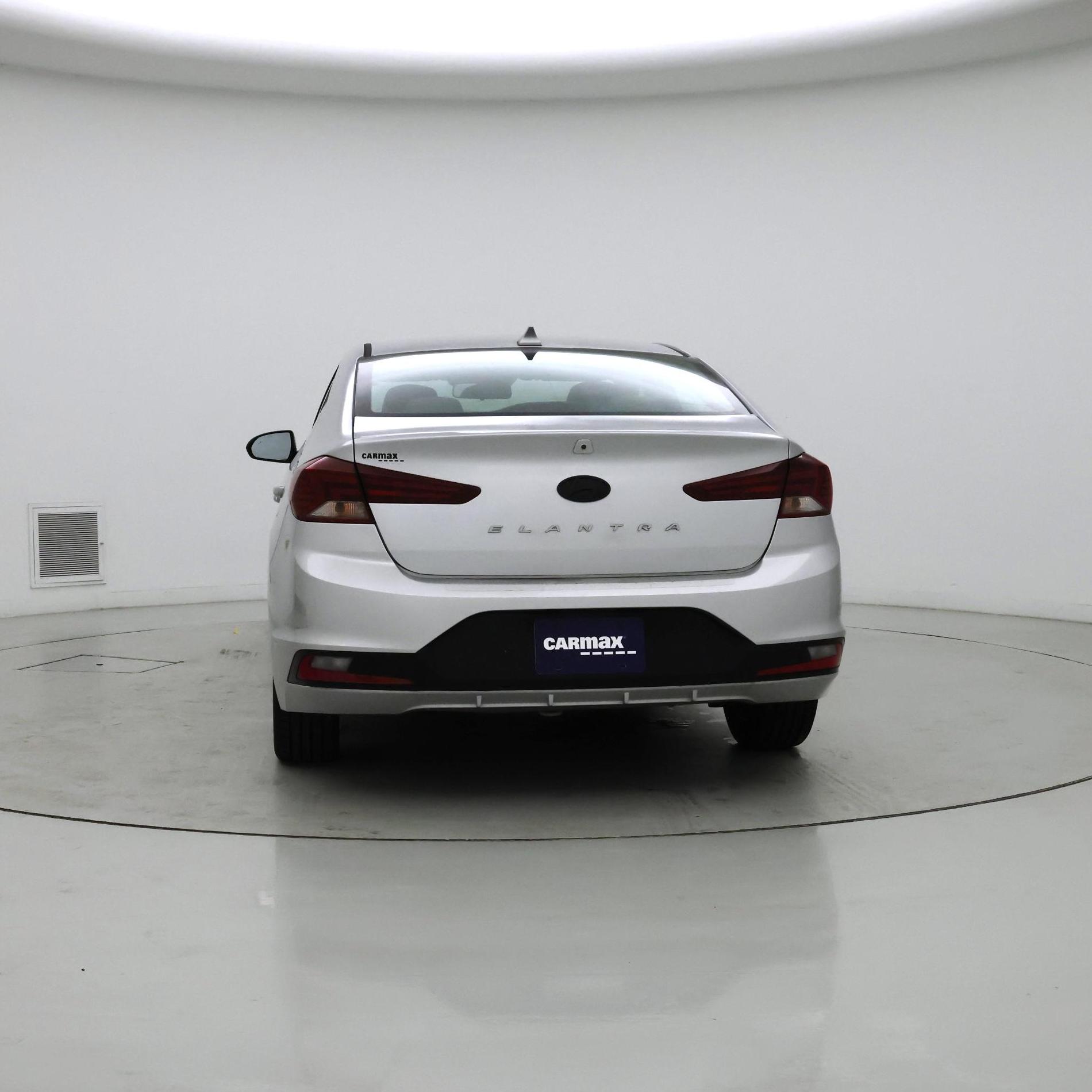 Thumbnail: 2019 Hyundai Elantra - 6