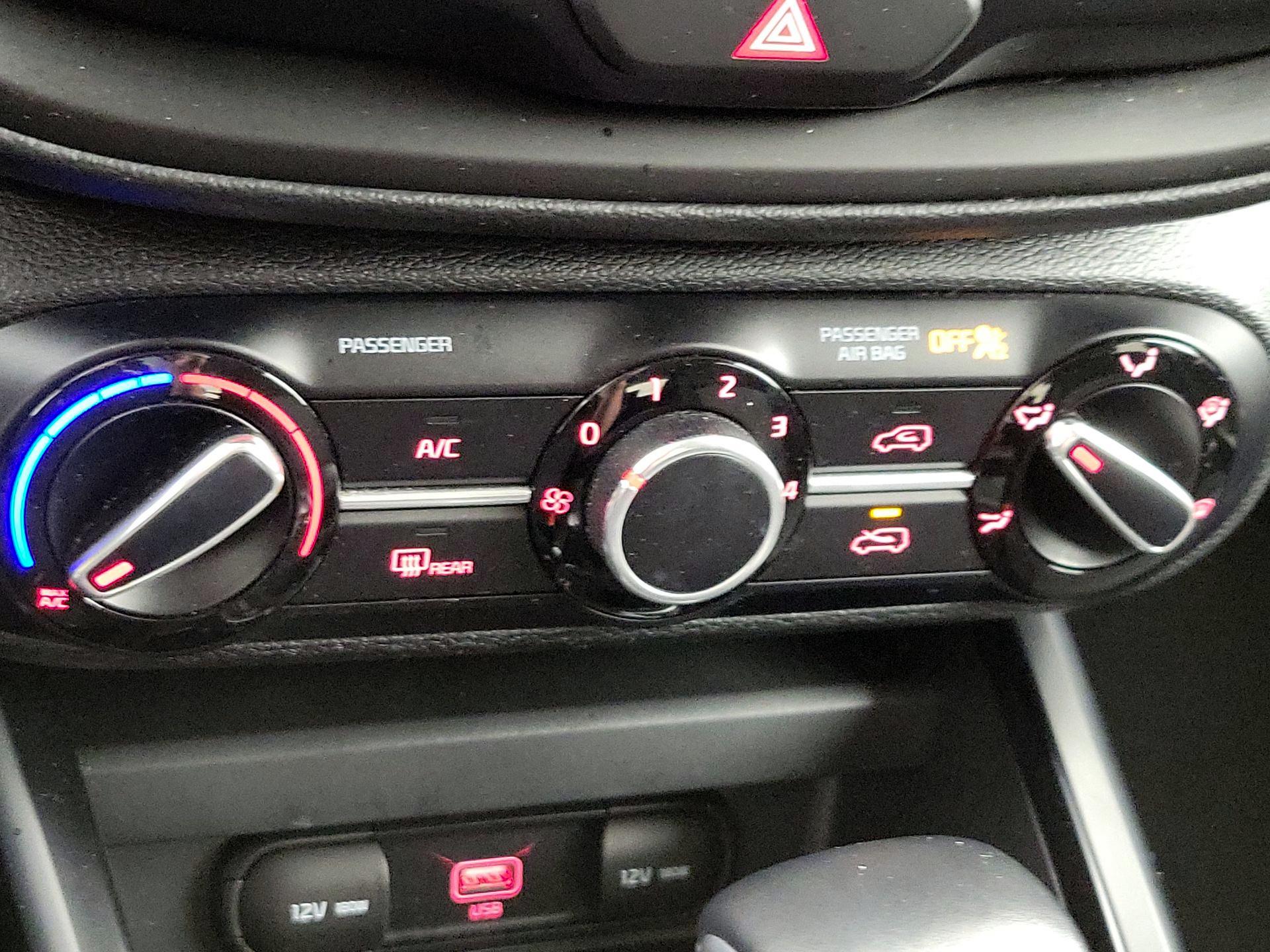 Thumbnail: 2021 Kia Soul - 16