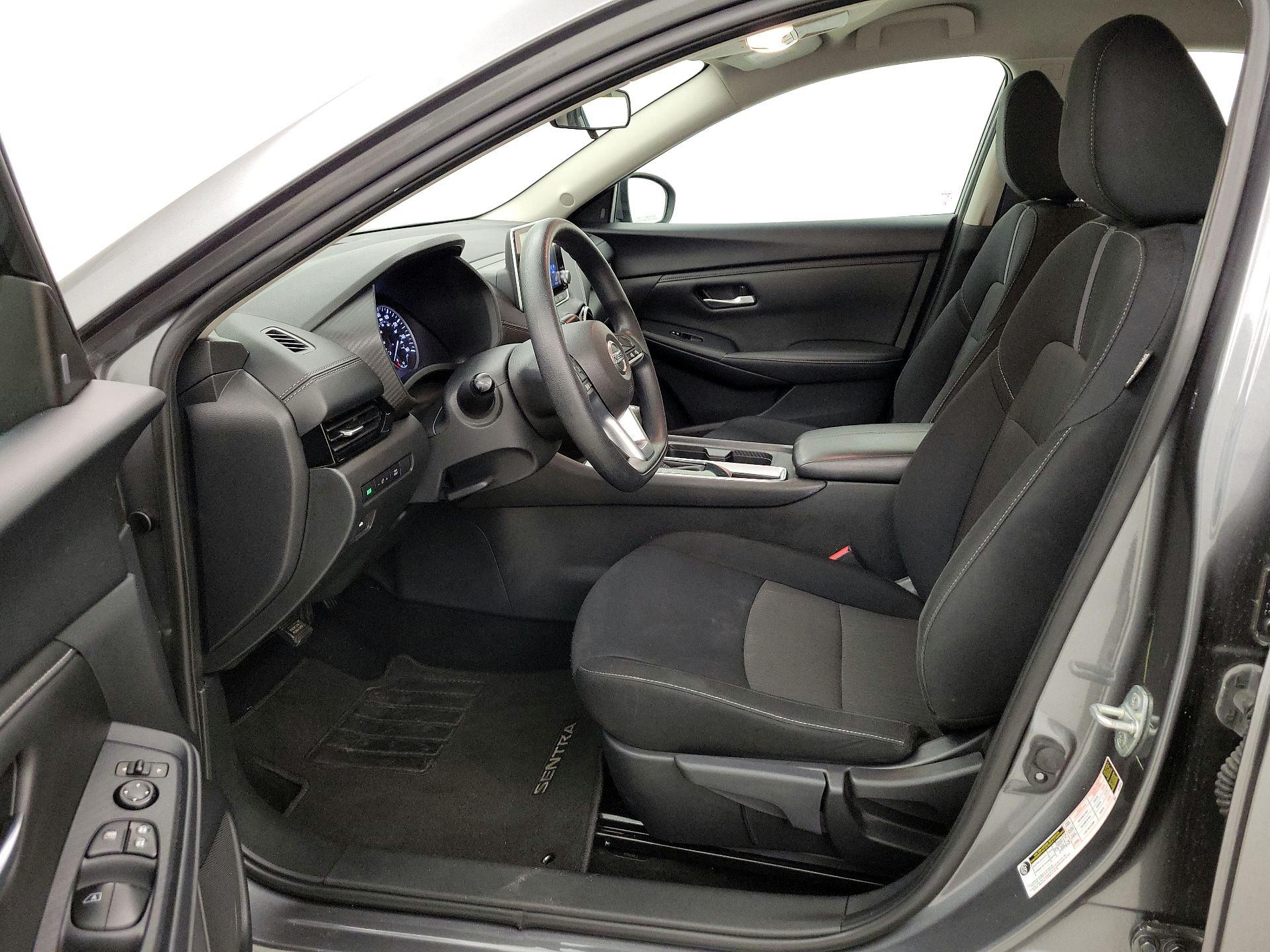 Thumbnail: 2023 Nissan Sentra - 11
