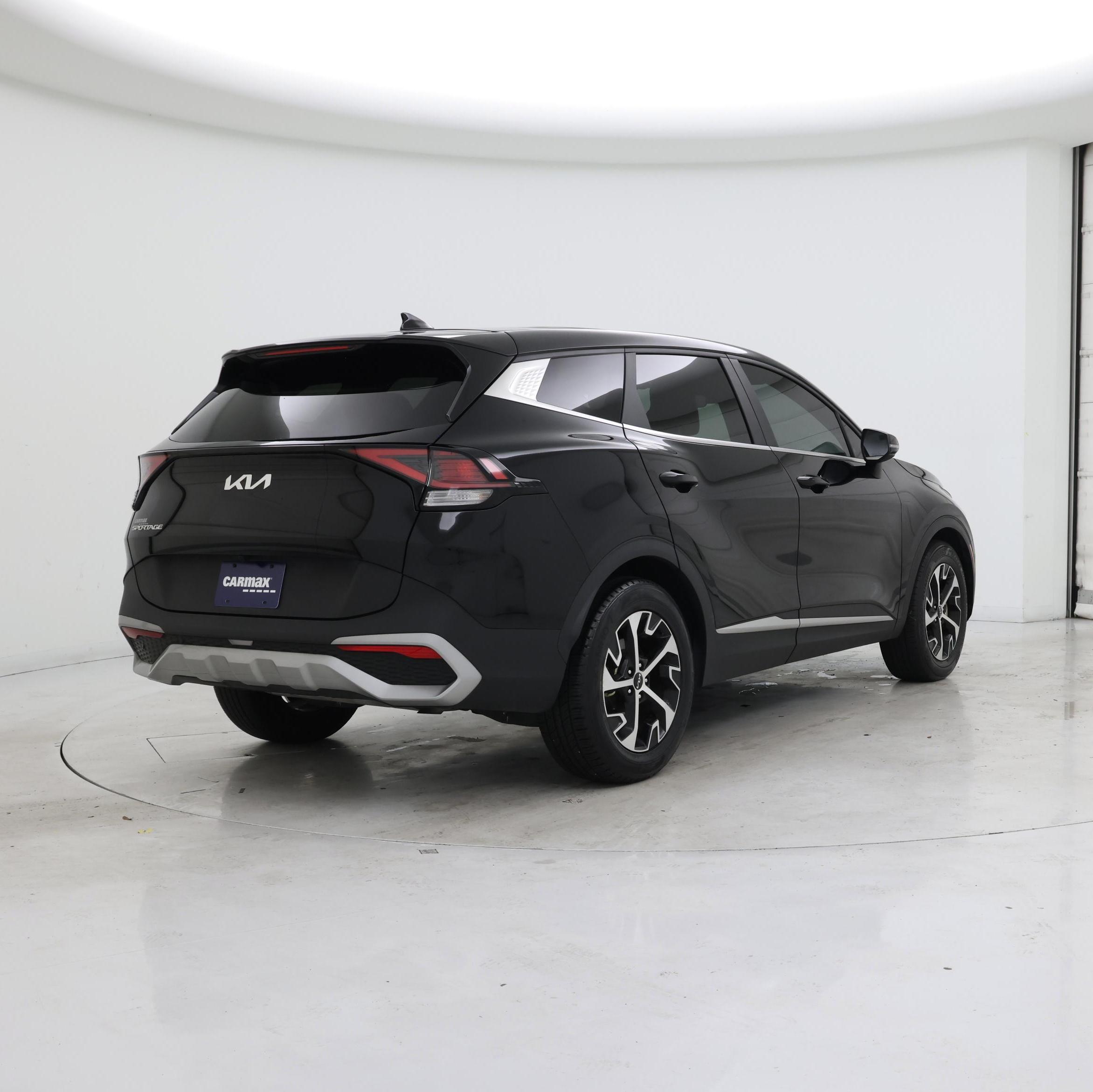 Thumbnail: 2023 Kia Sportage - 8