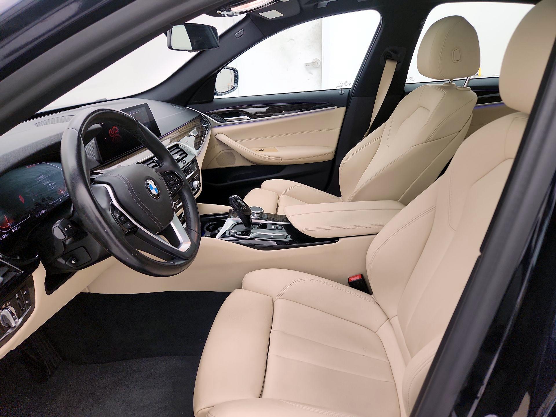 Thumbnail: 2020 BMW 5 Series - 11