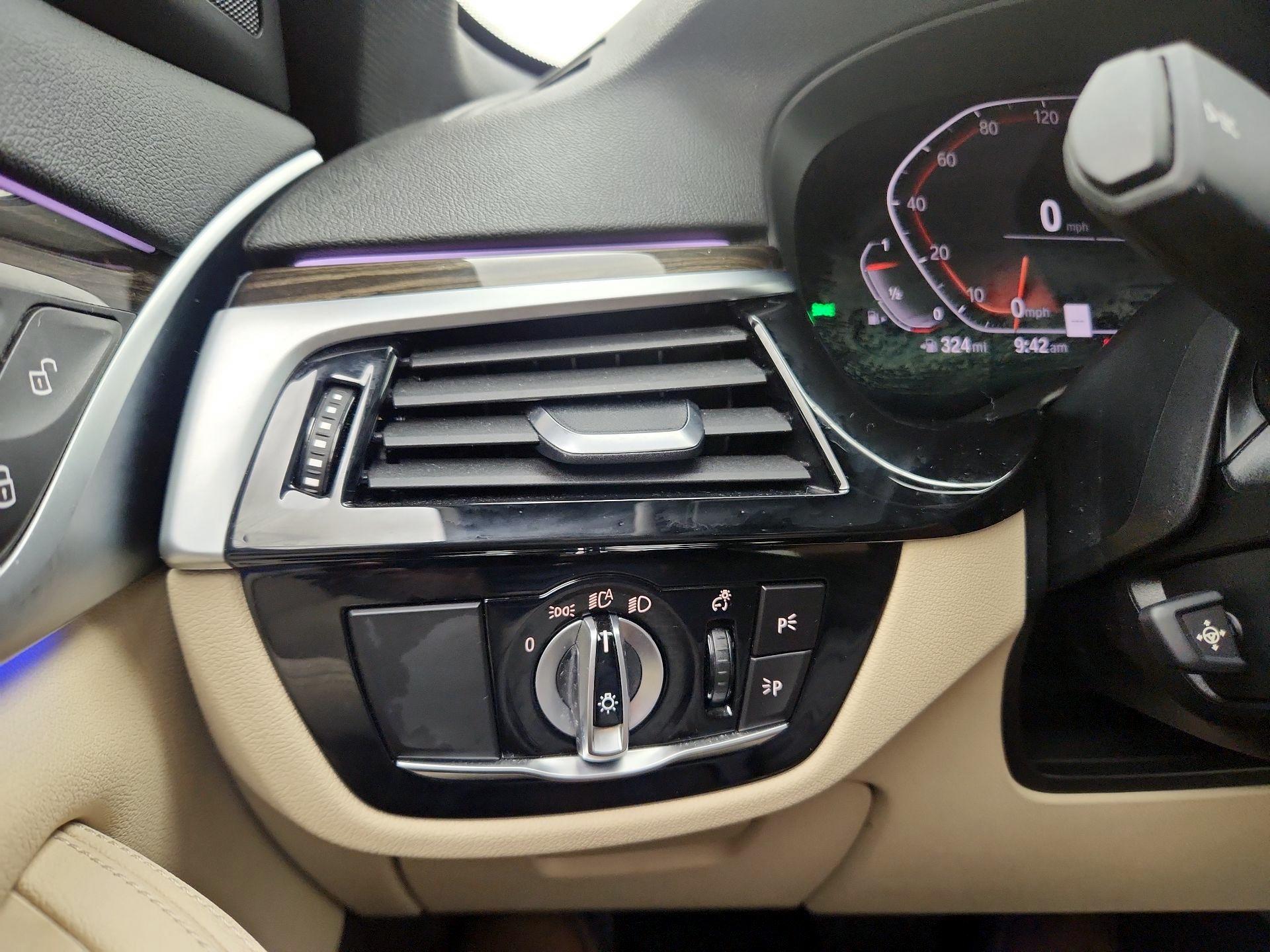 Thumbnail: 2020 BMW 5 Series - 13