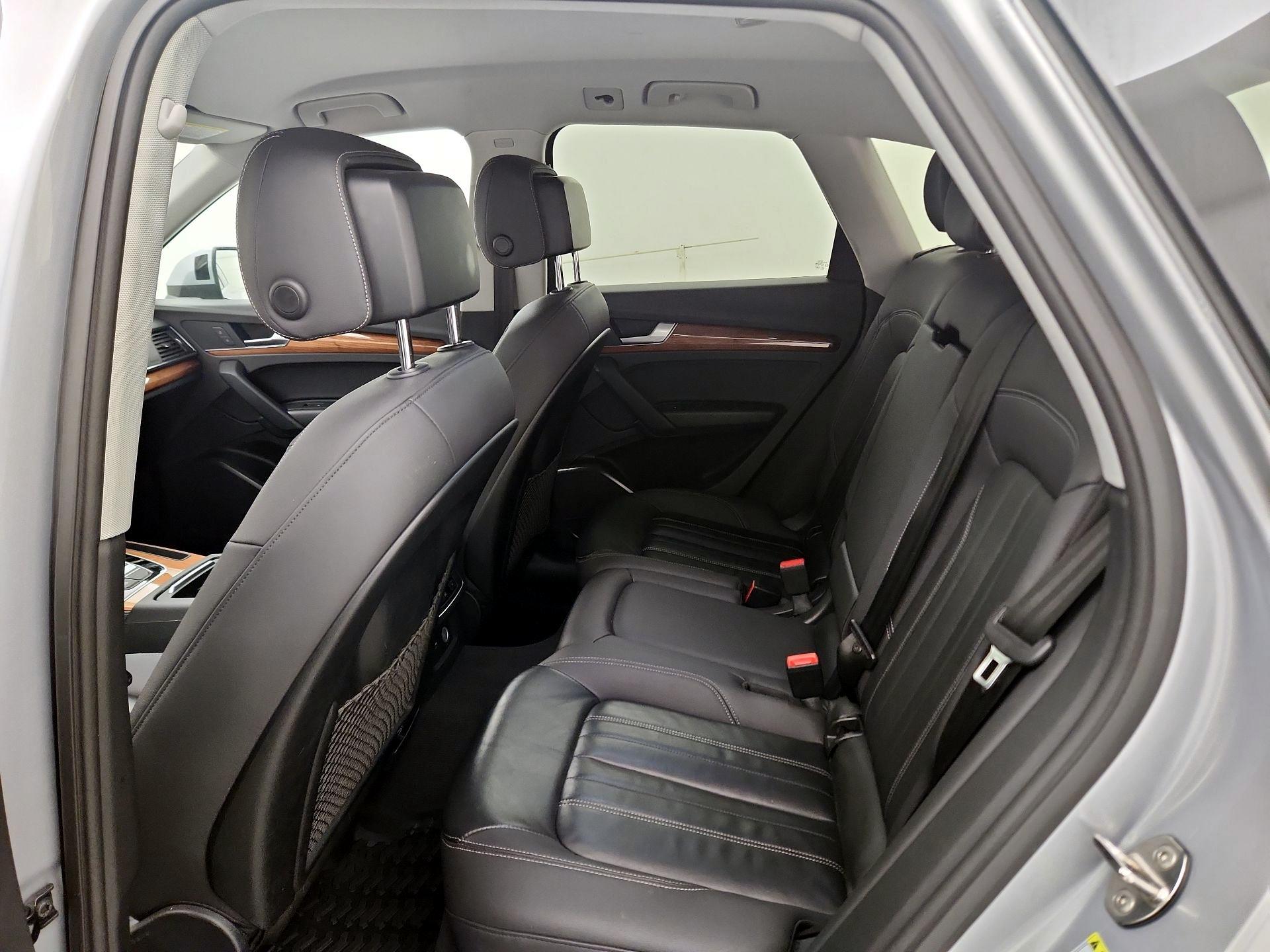 Thumbnail: 2022 Audi Q5 - 19