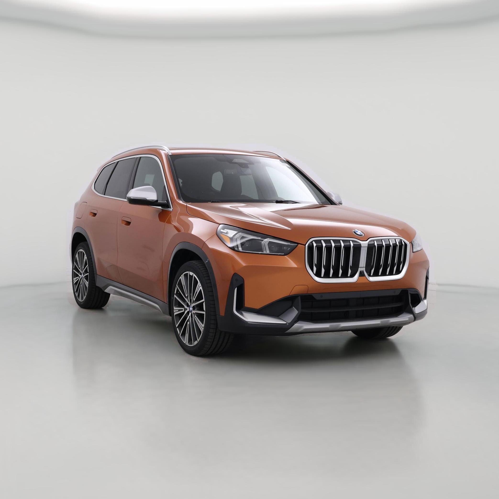 Thumbnail: 2023 BMW X1 - 1
