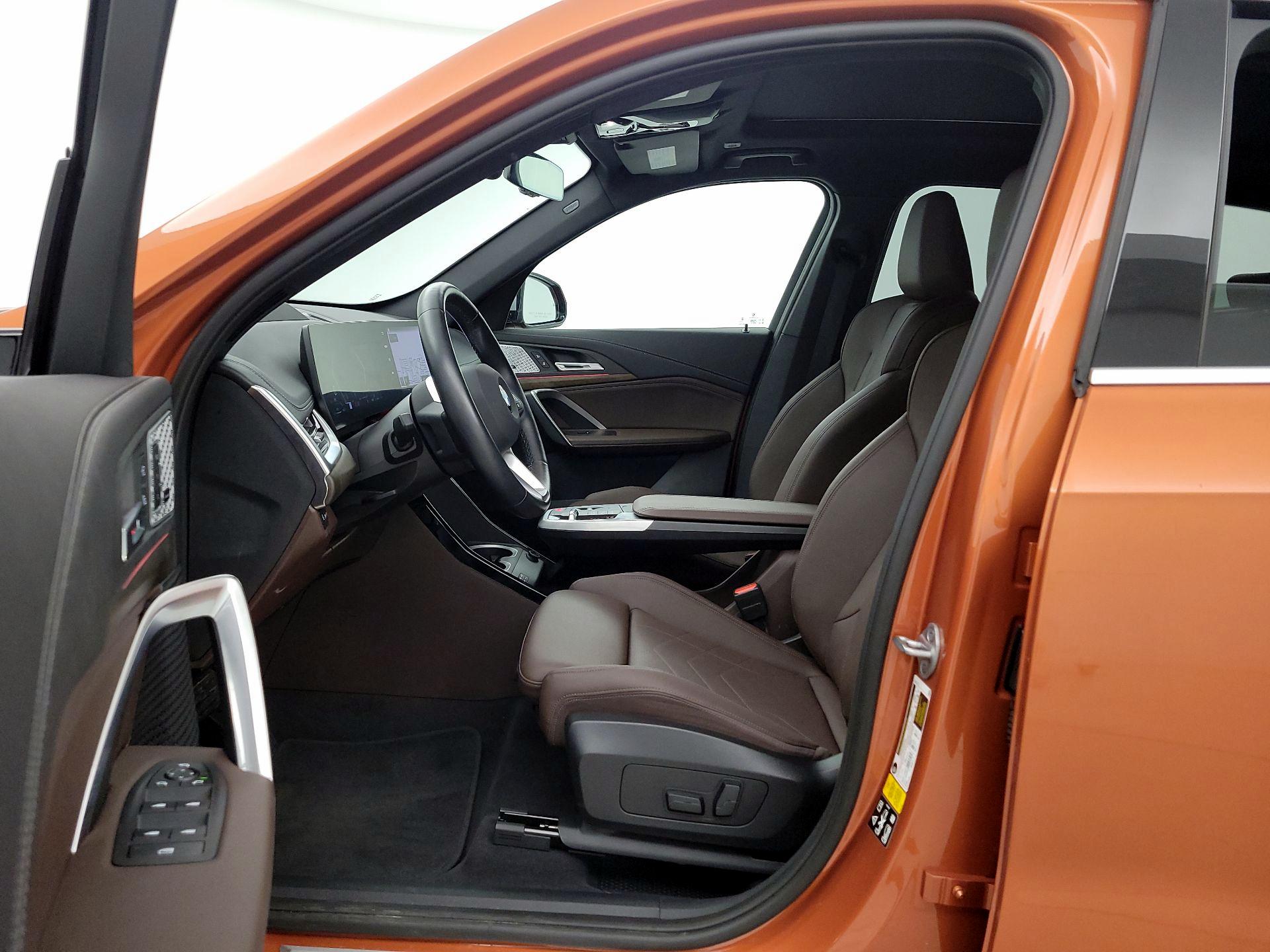 Thumbnail: 2023 BMW X1 - 11