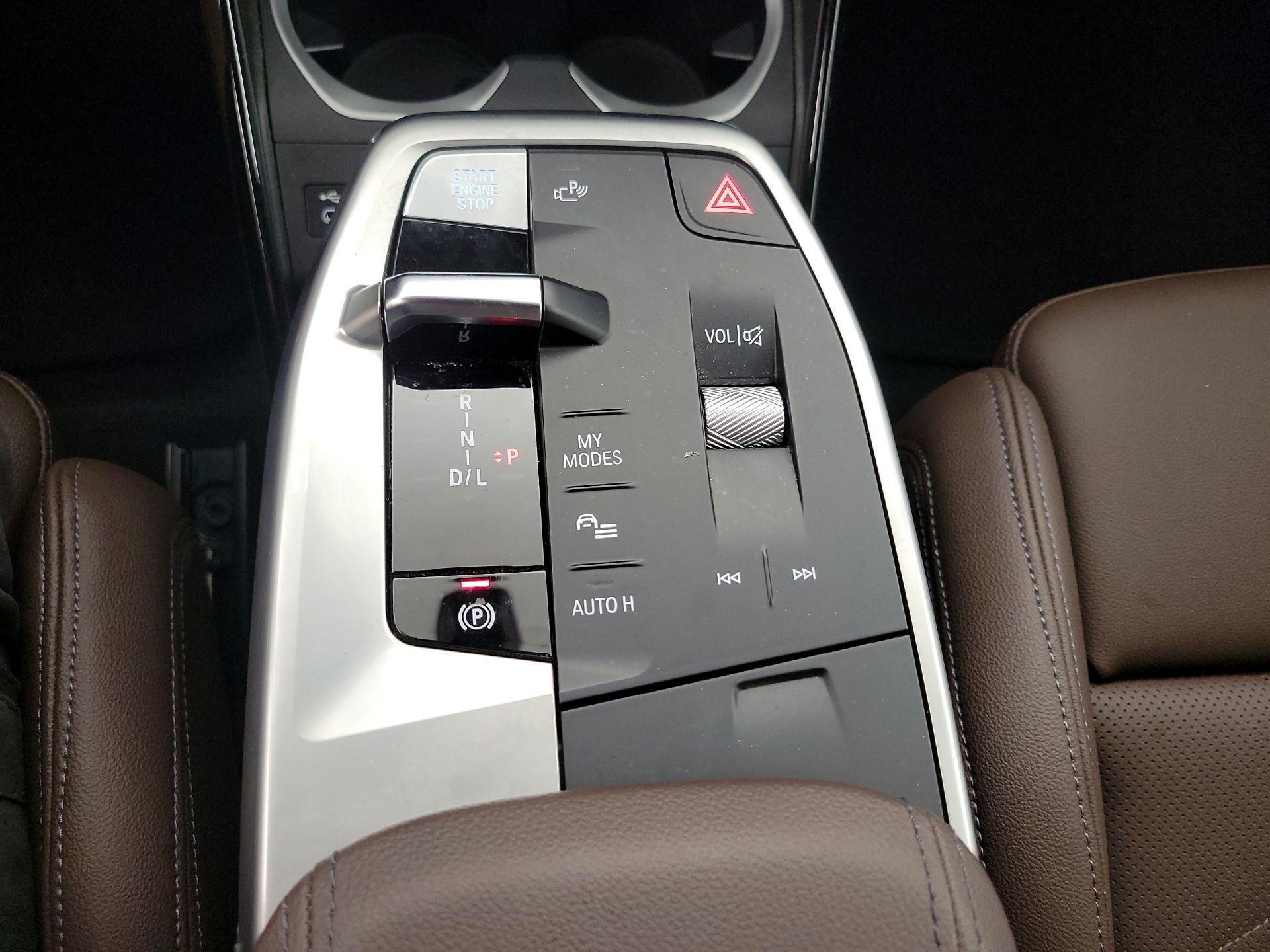Thumbnail: 2023 BMW X1 - 18