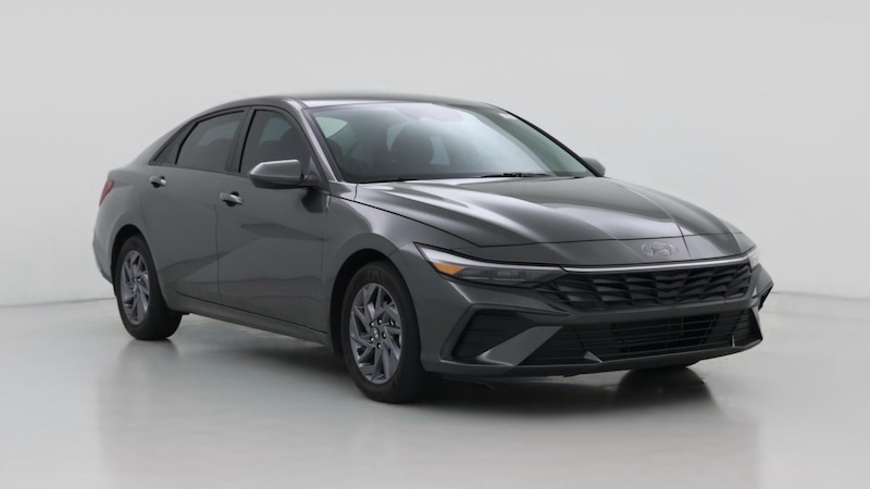 2024 Hyundai Elantra SEL Hero Image