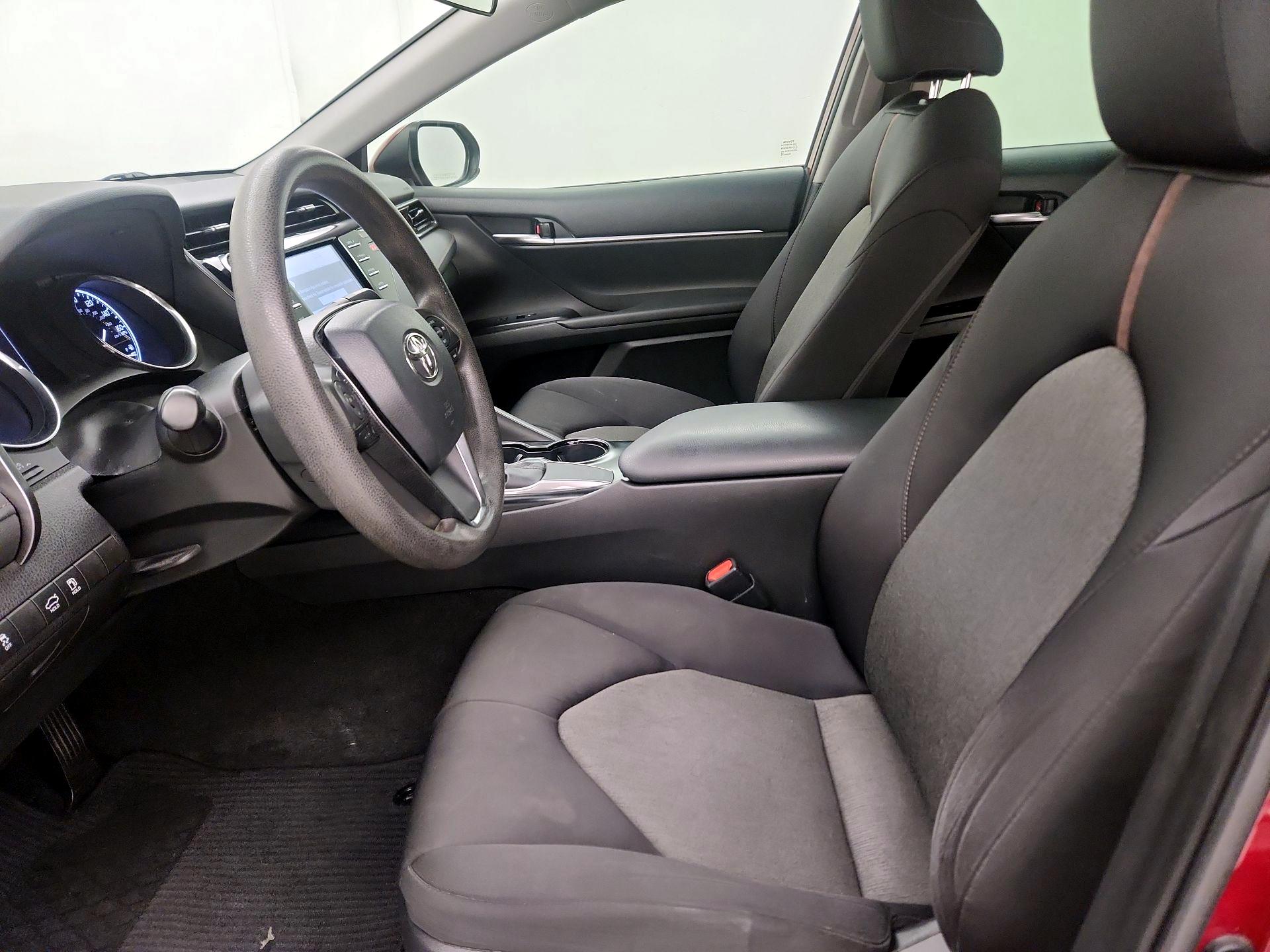 Thumbnail: 2019 Toyota Camry - 11