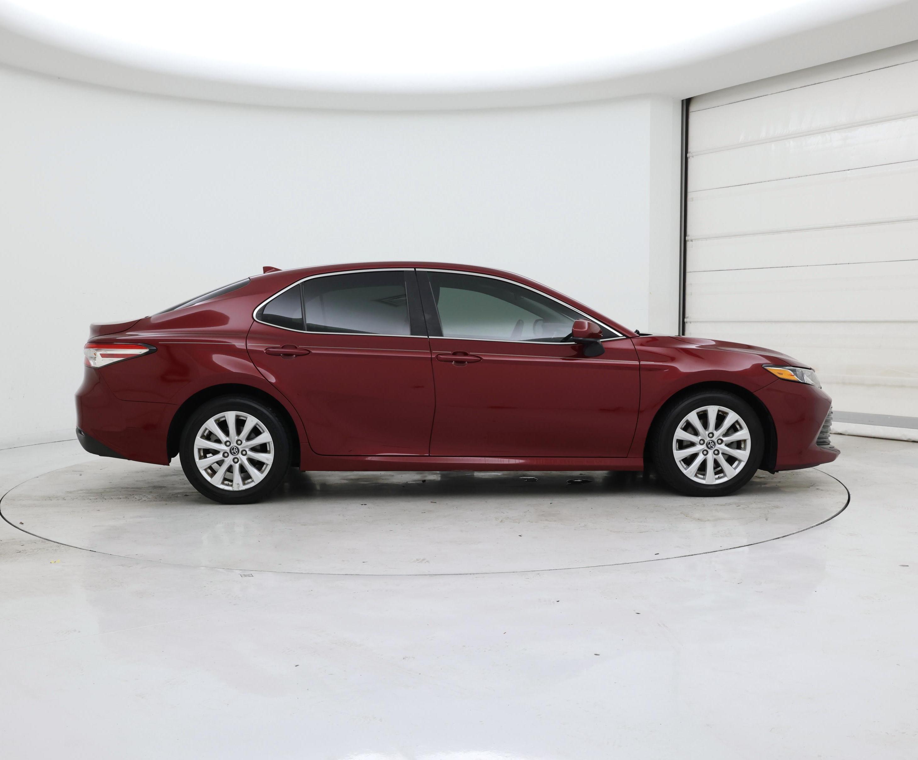 Thumbnail: 2019 Toyota Camry - 7