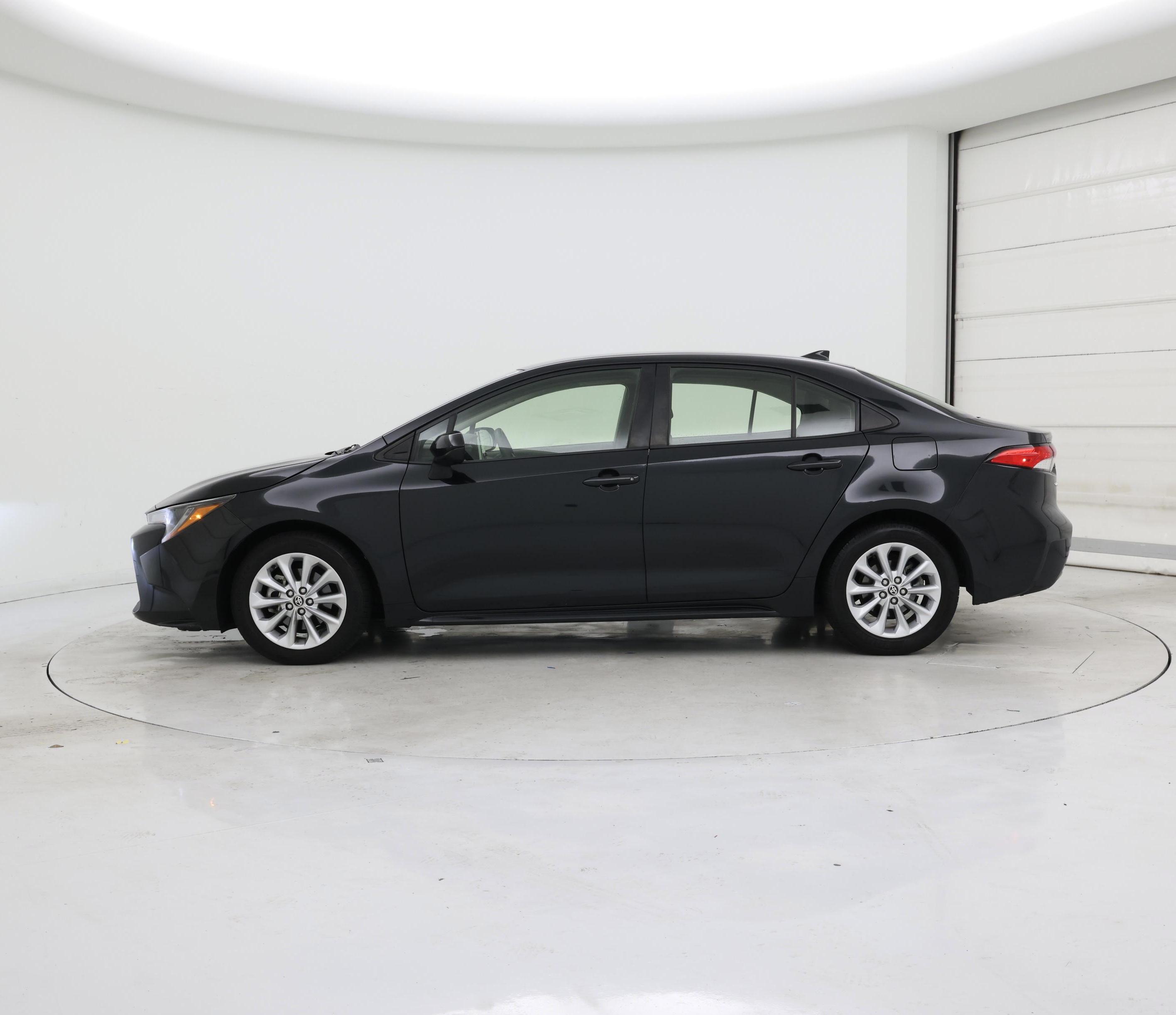 Thumbnail: 2021 Toyota Corolla - 3
