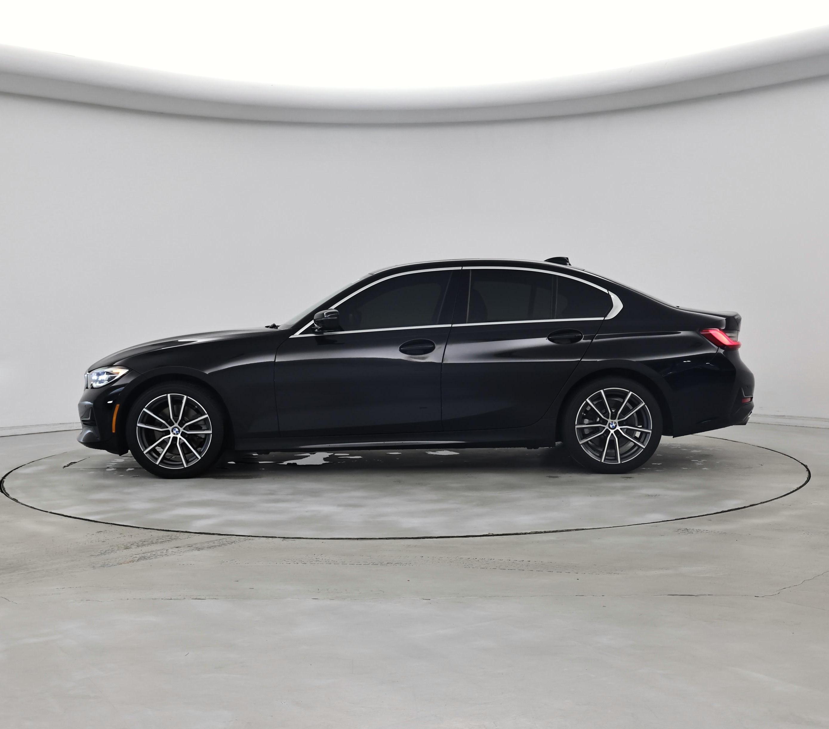 Thumbnail: 2020 BMW 3 Series - 3