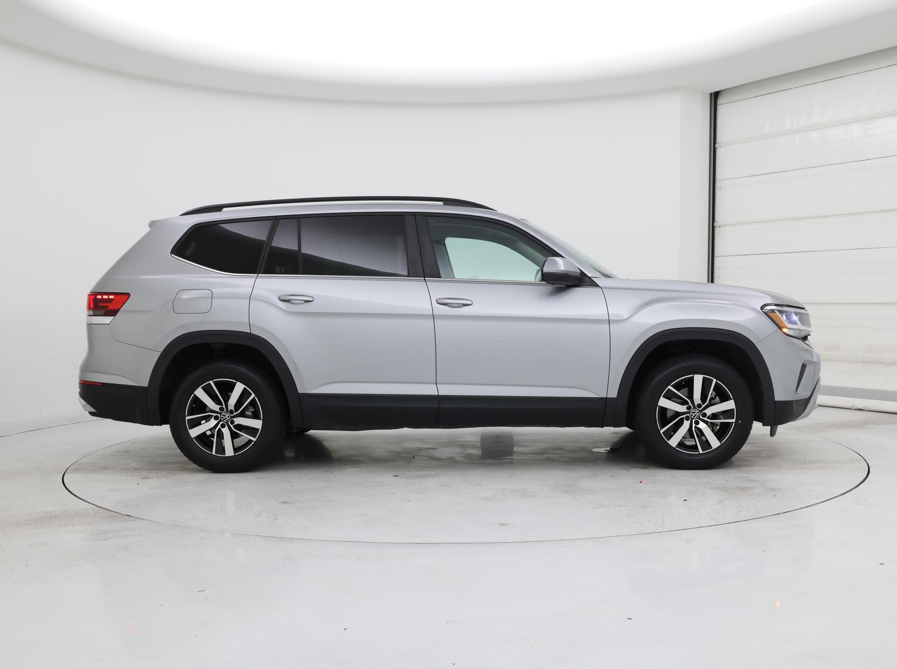 Thumbnail: 2022 Volkswagen Atlas - 7