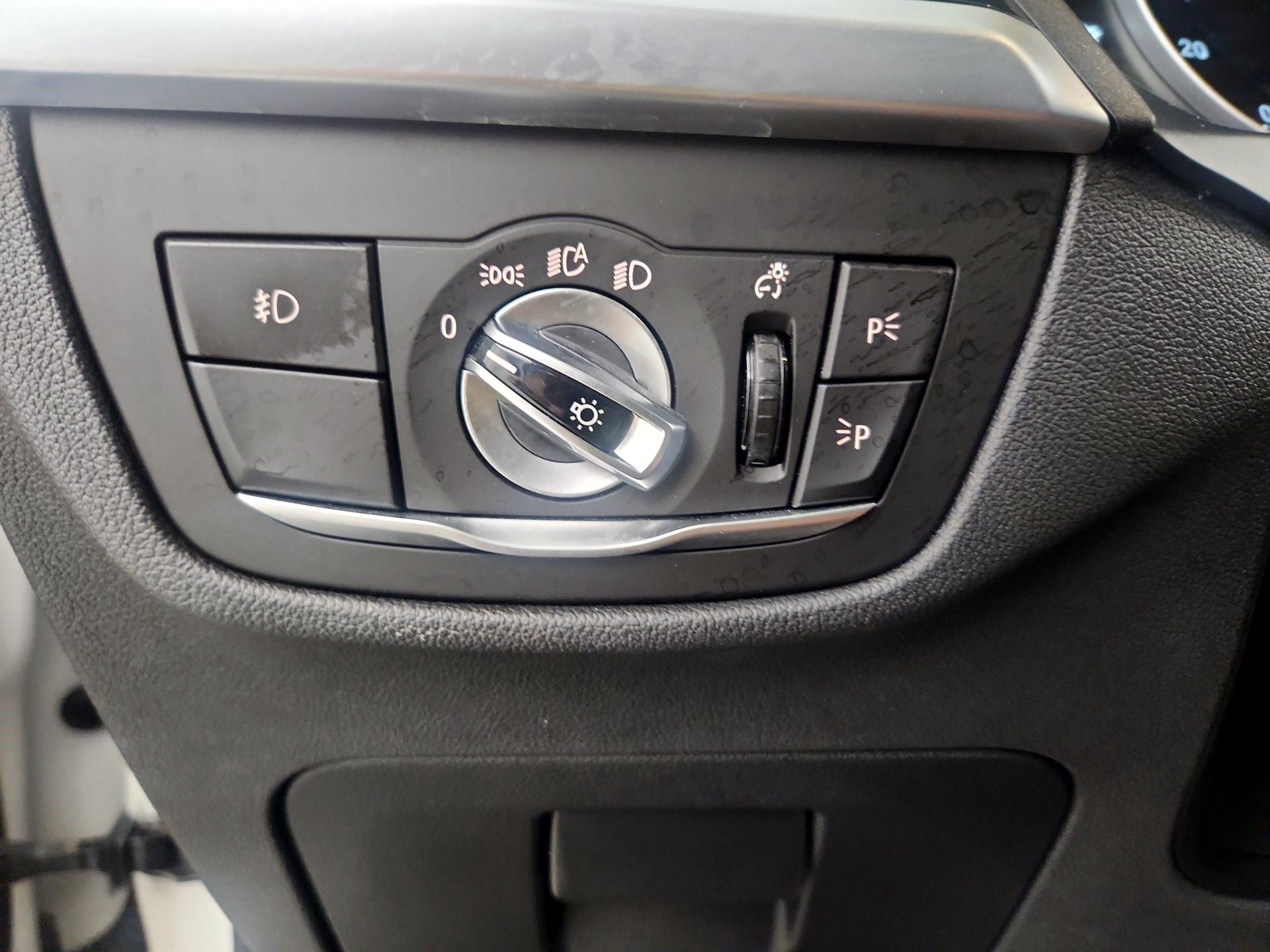 Thumbnail: 2019 BMW X3 - 13