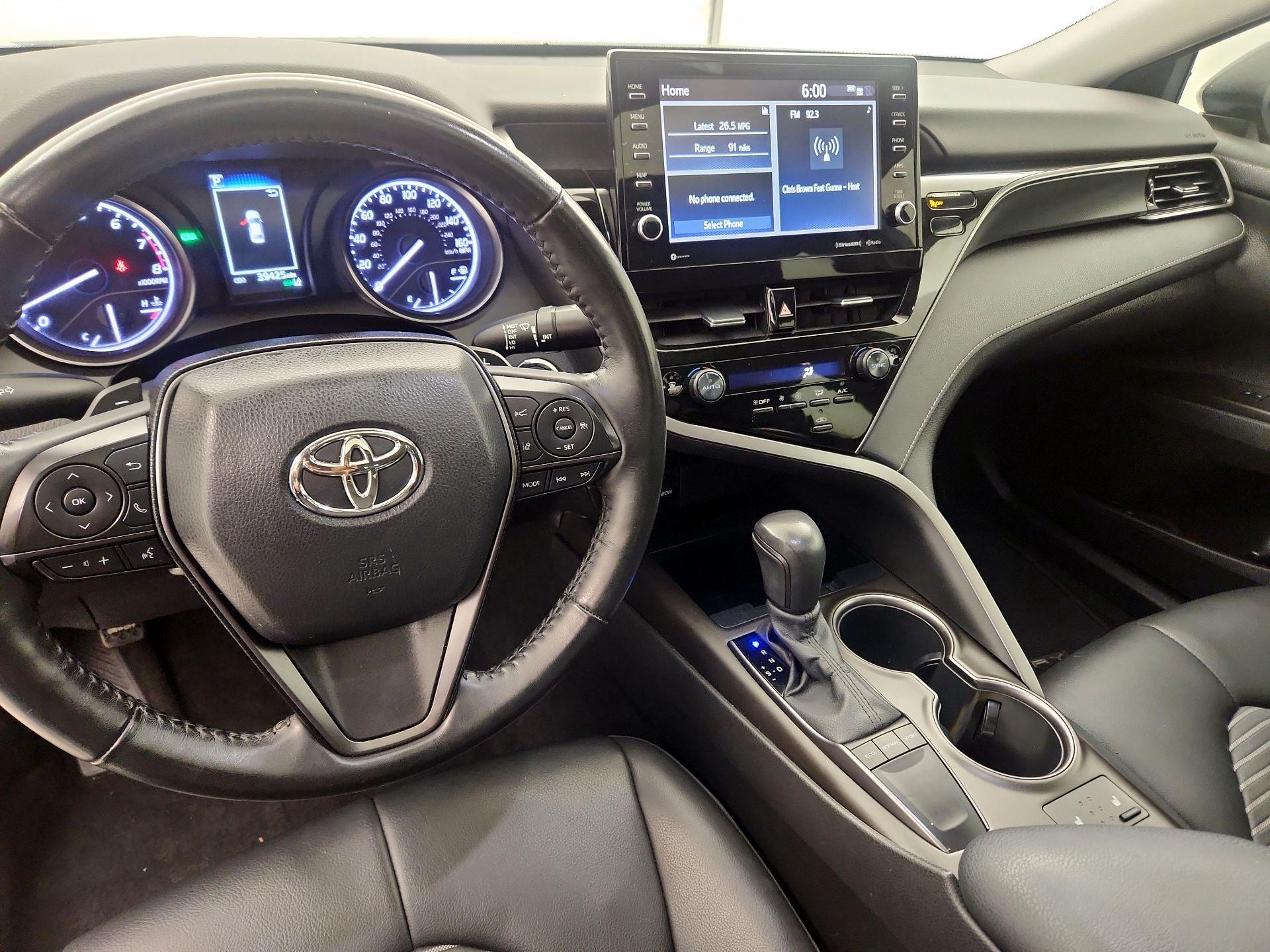 Thumbnail: 2023 Toyota Camry - 9