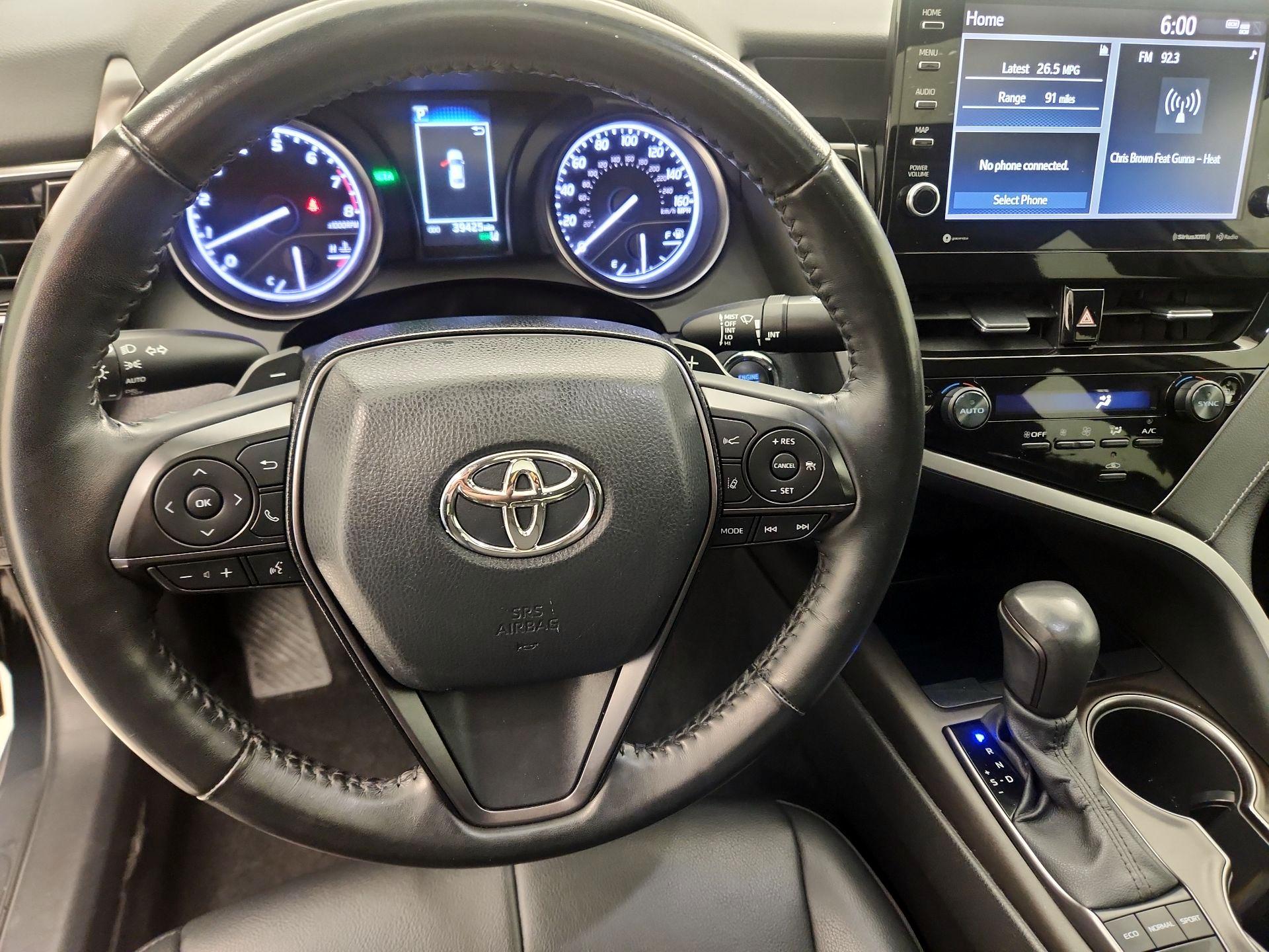 Thumbnail: 2023 Toyota Camry - 10