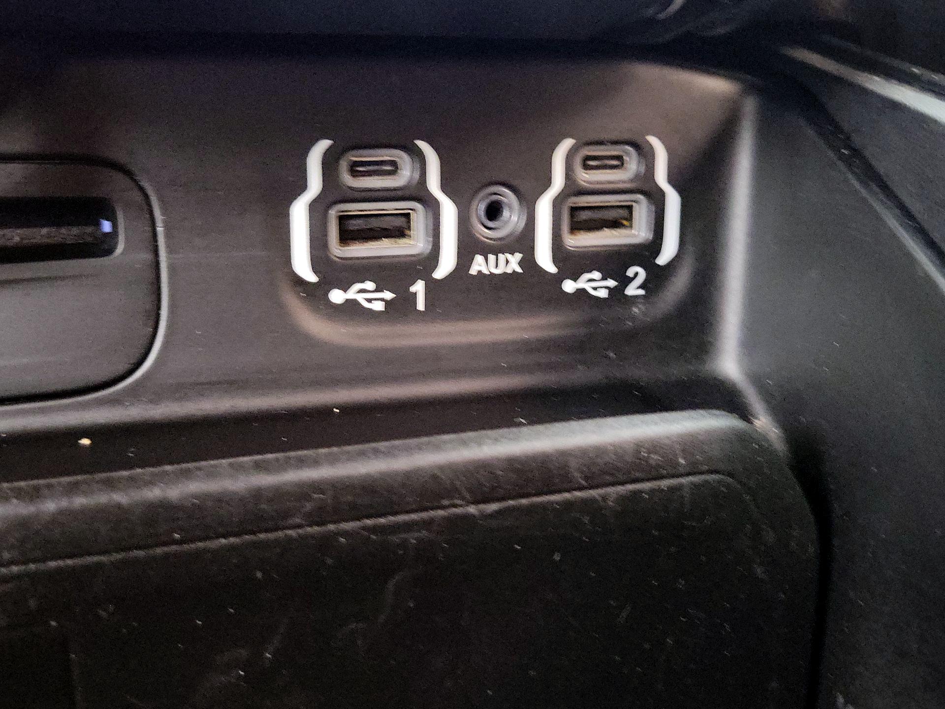 Thumbnail: 2019 RAM 1500 - 19