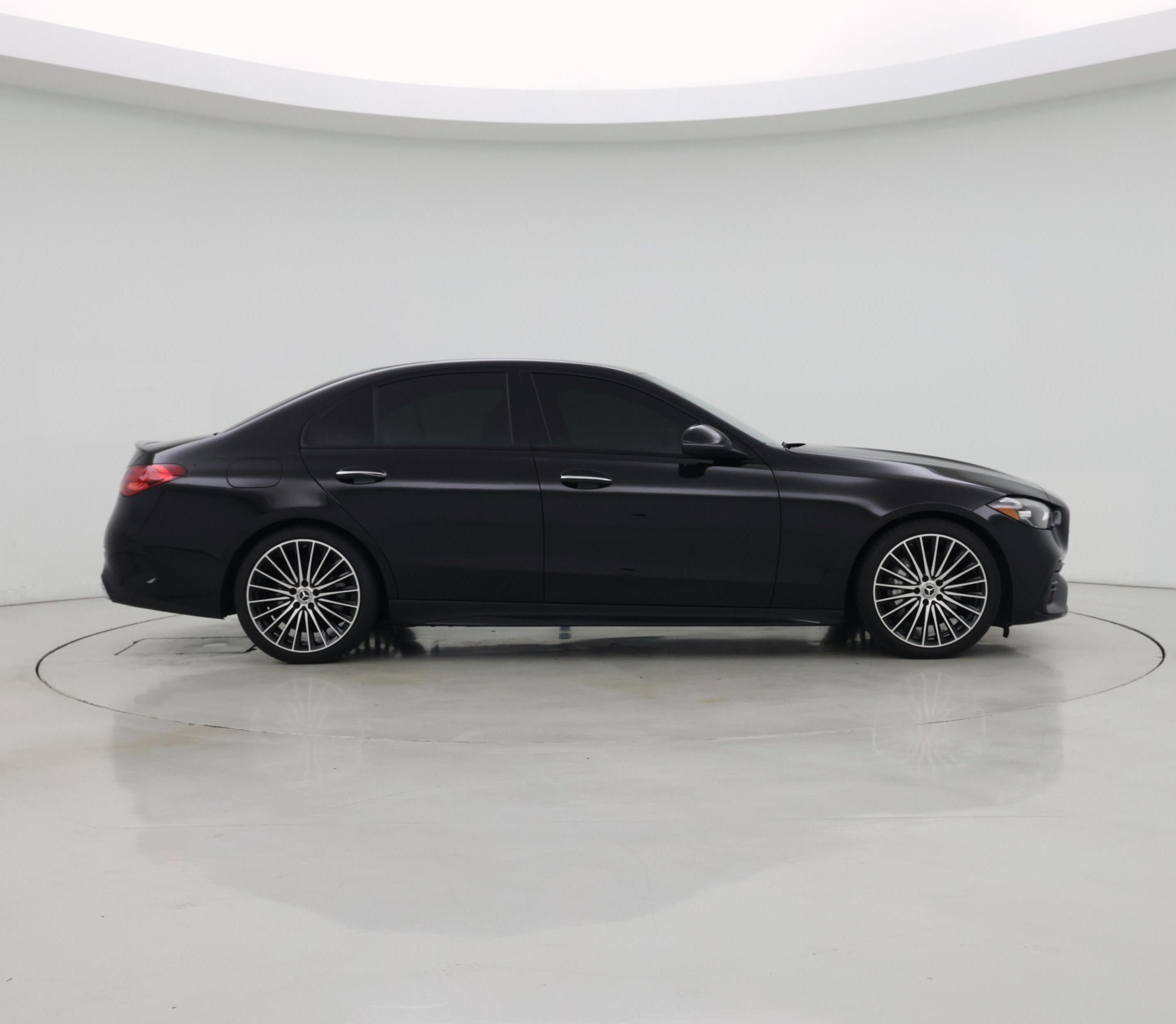 Thumbnail: 2022 Mercedes-Benz C-Class - 7