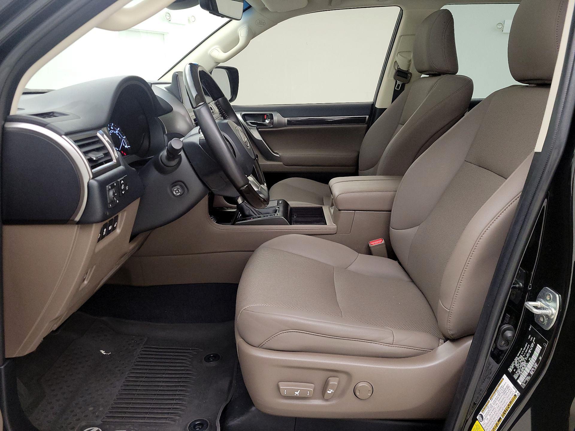 Thumbnail: 2022 Lexus GX - 11