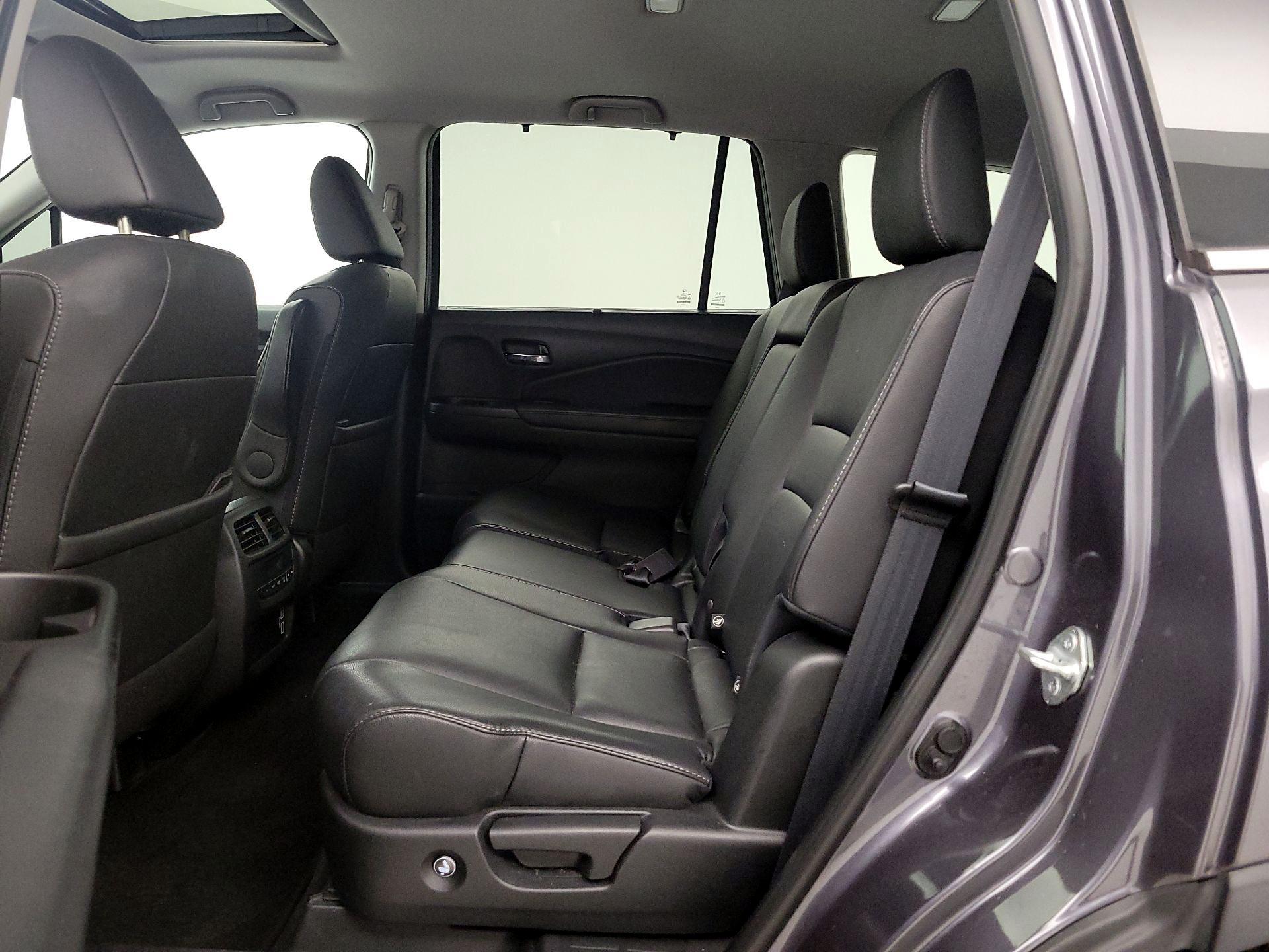 Thumbnail: 2021 Honda Pilot - 20
