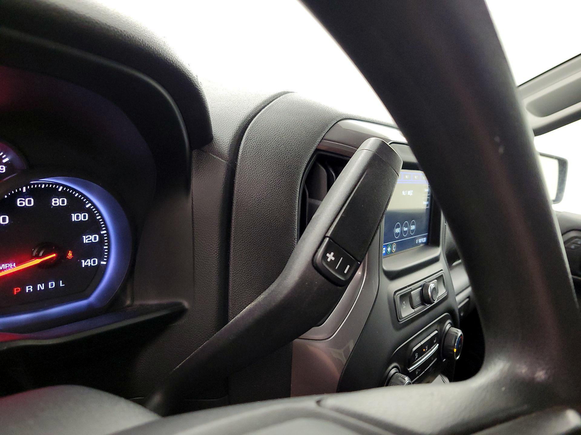 Thumbnail: 2019 Chevrolet Silverado 1500 - 17