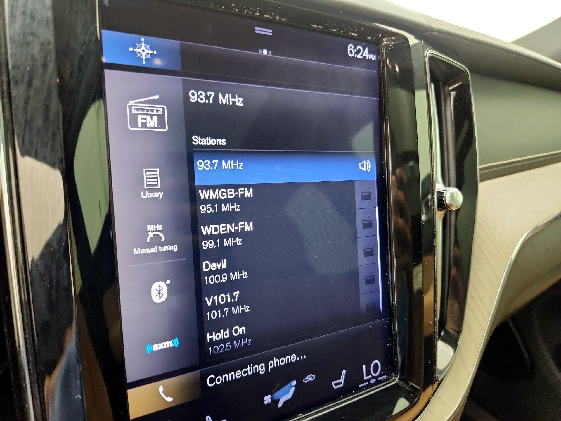 Thumbnail: 2019 Volvo XC60 - 16