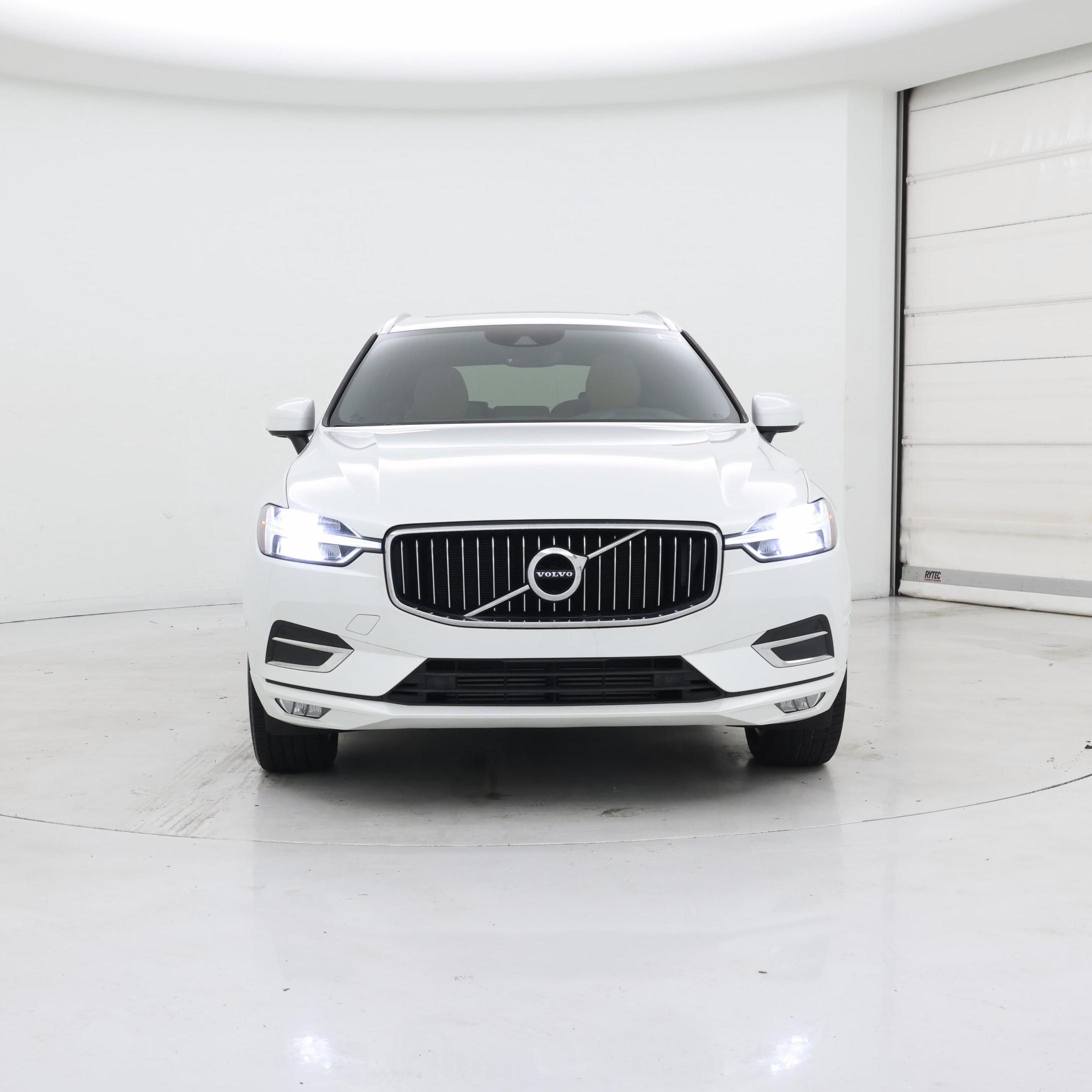 Thumbnail: 2019 Volvo XC60 - 5
