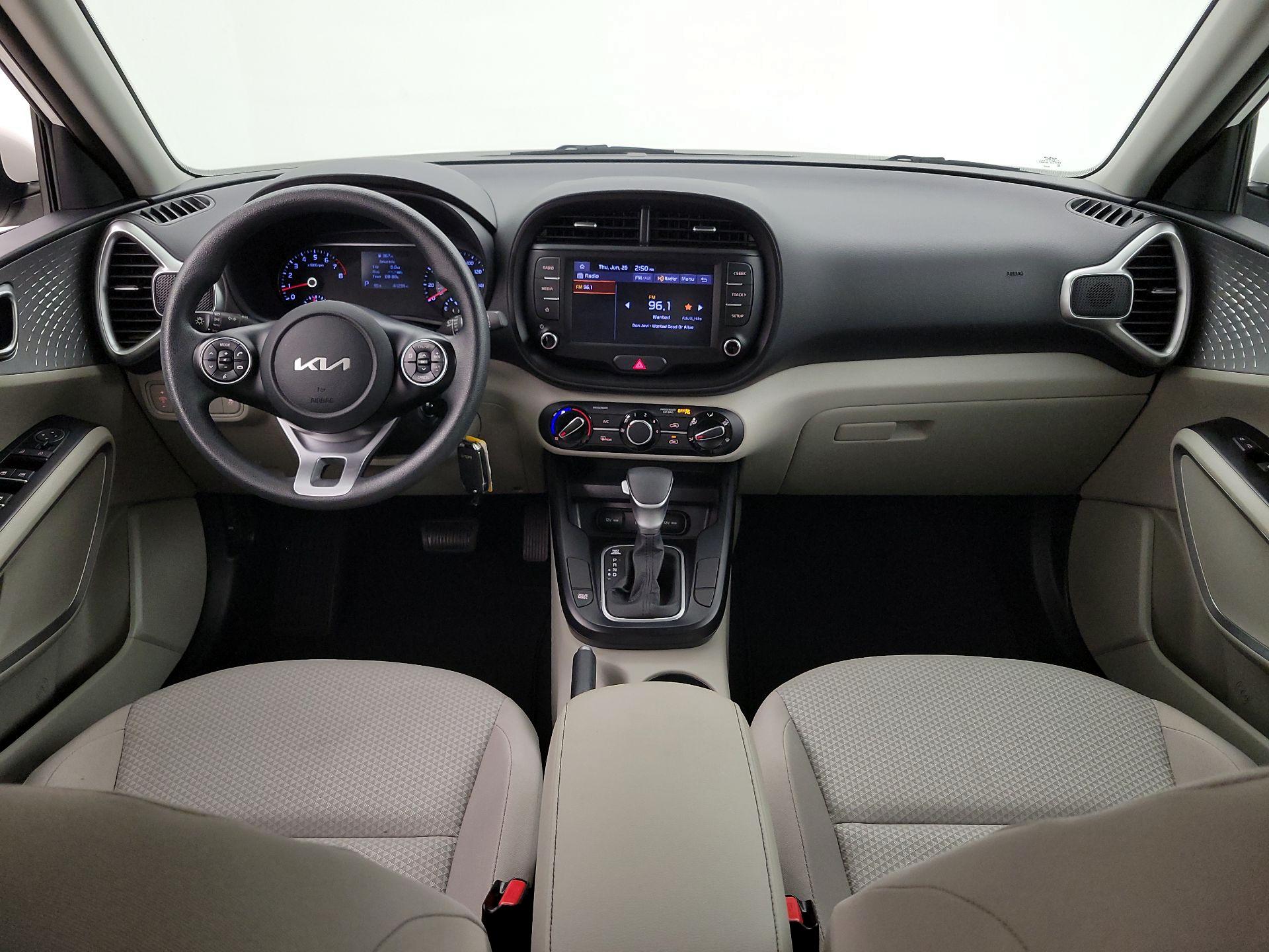 Thumbnail: 2022 Kia Soul - 9