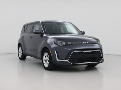 Gray 2023 Kia Soul LX