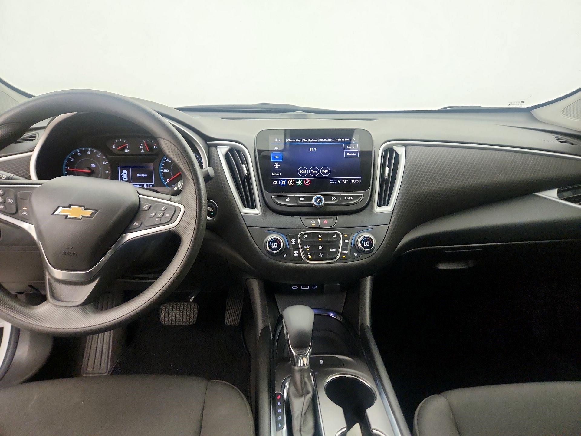 Thumbnail: 2023 Chevrolet Malibu - 9