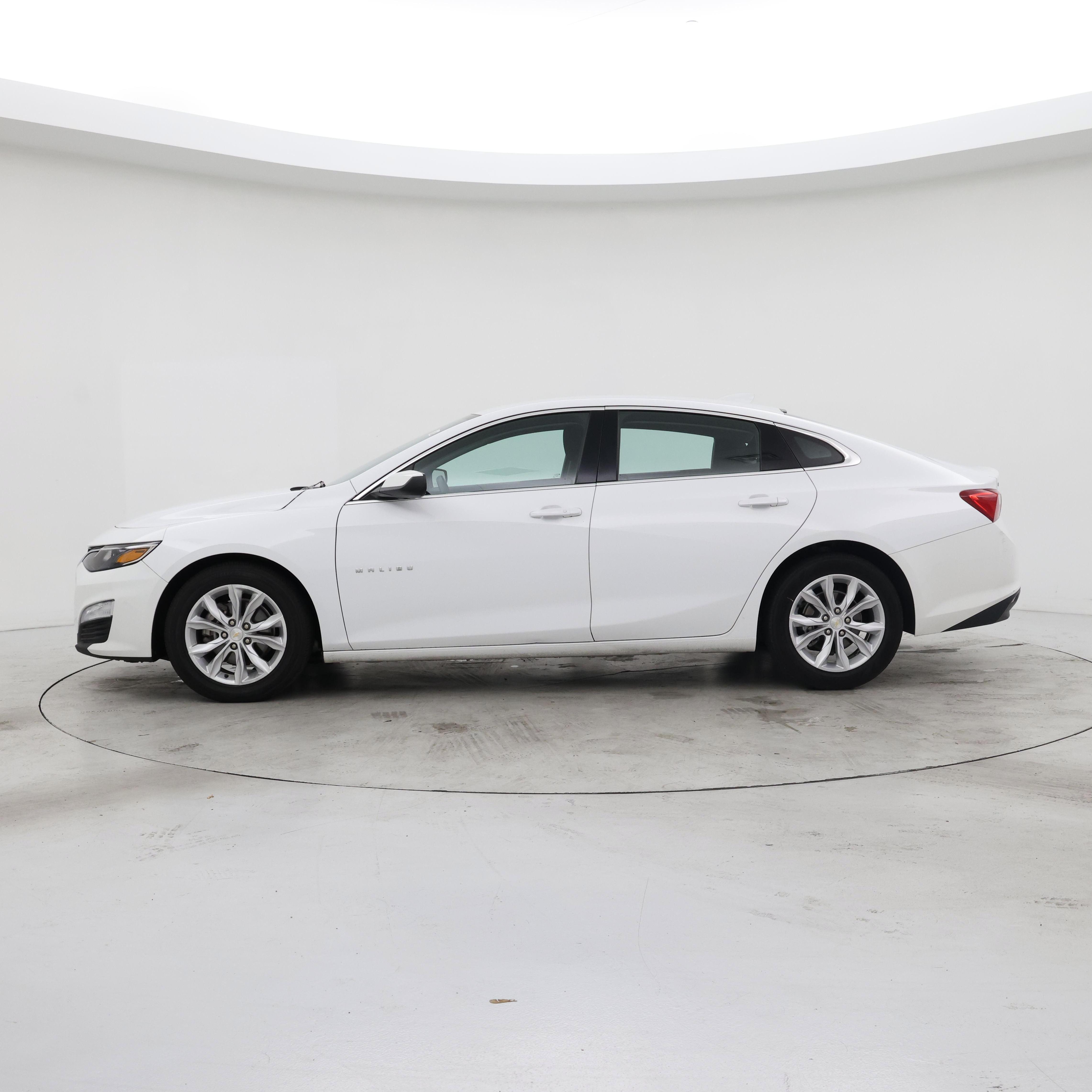 Thumbnail: 2023 Chevrolet Malibu - 3