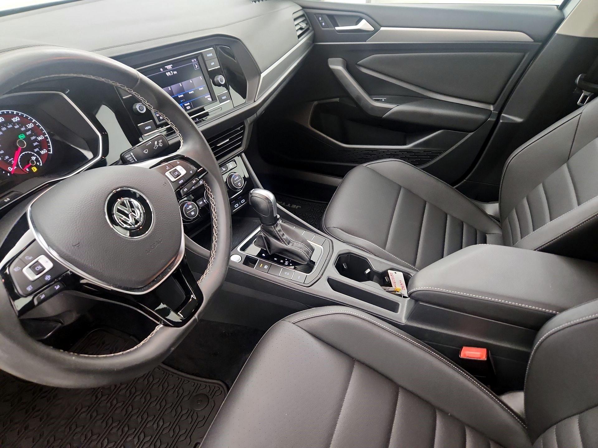 Thumbnail: 2021 Volkswagen Jetta - 11