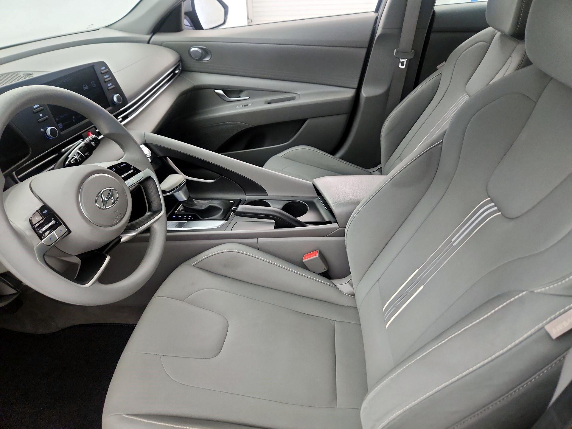 Thumbnail: 2023 Hyundai Elantra - 11